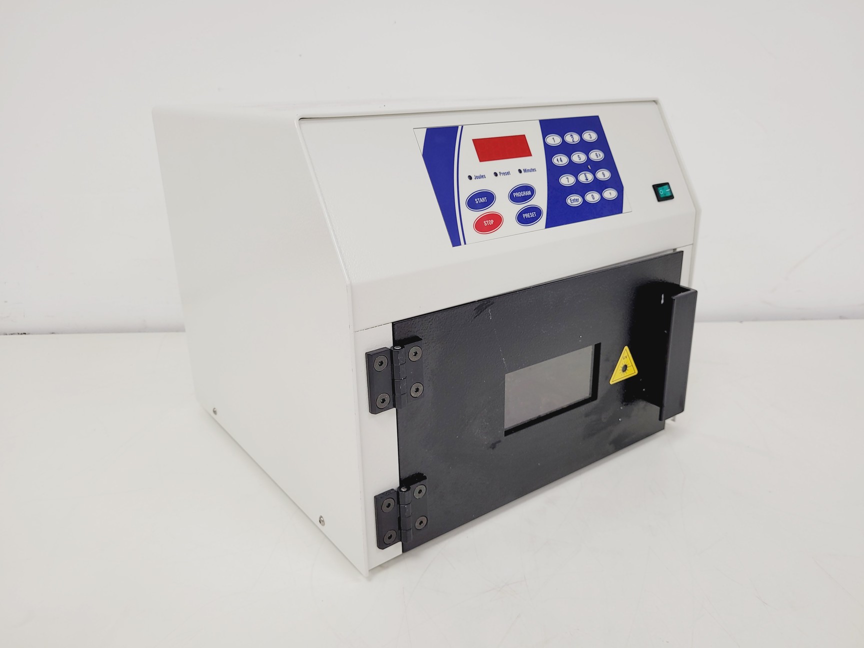 Image of Vilber BLX-365 Crosslinker Lab