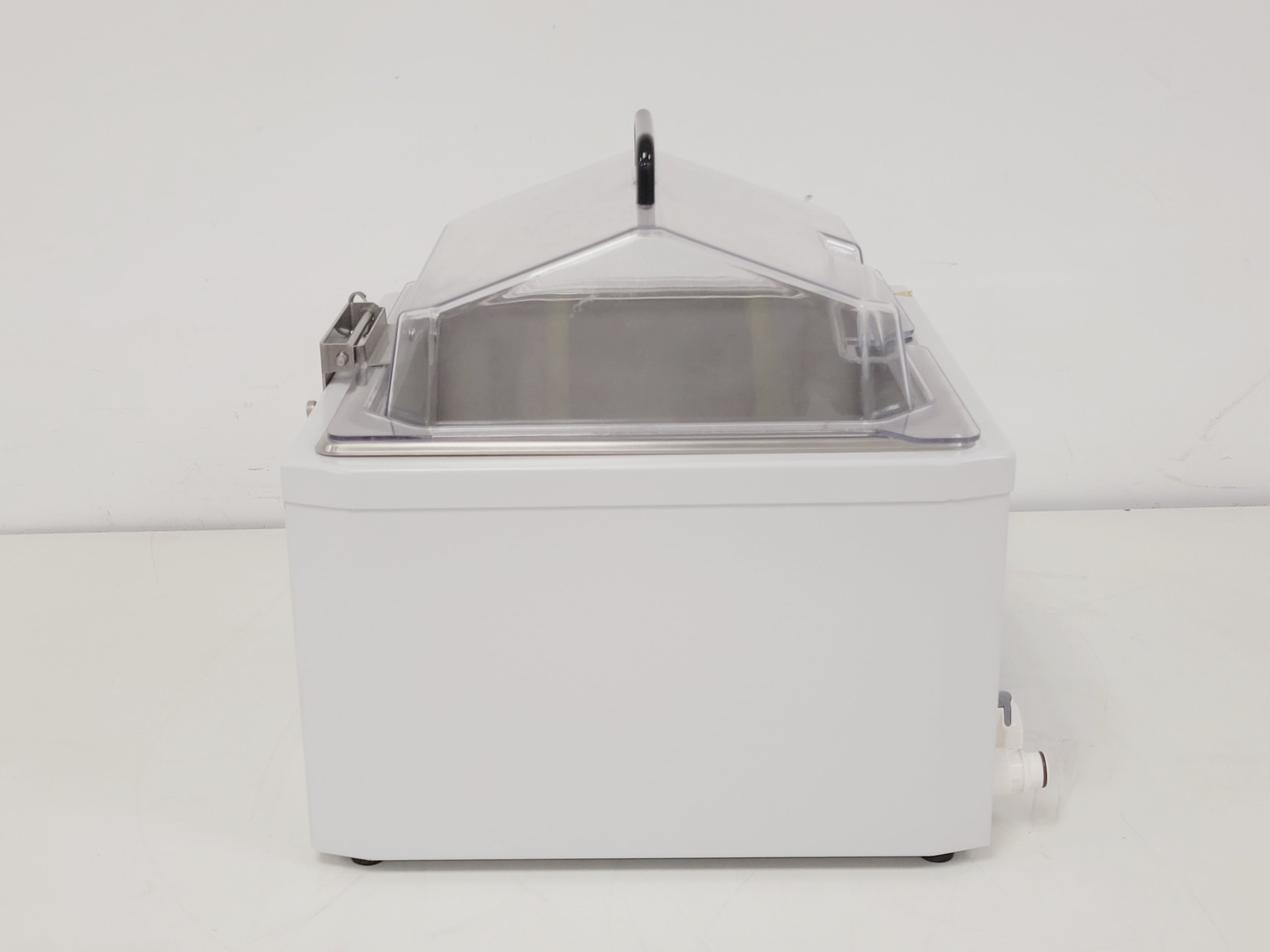 Image of Thermo Scientific Precision GP 10 with Bath Beads (2021) Lab