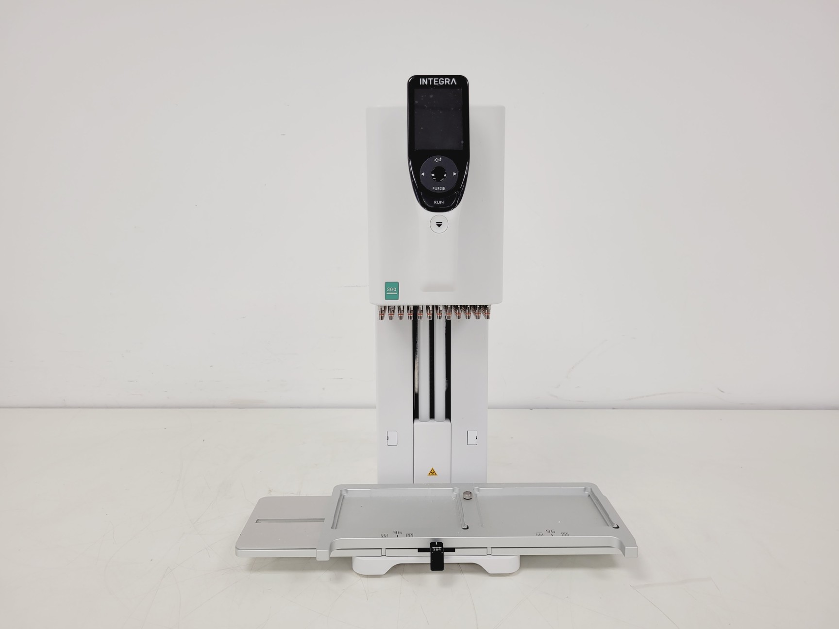 Image of Integra Mini 96 300ul Portable Electronic Pipette Lab