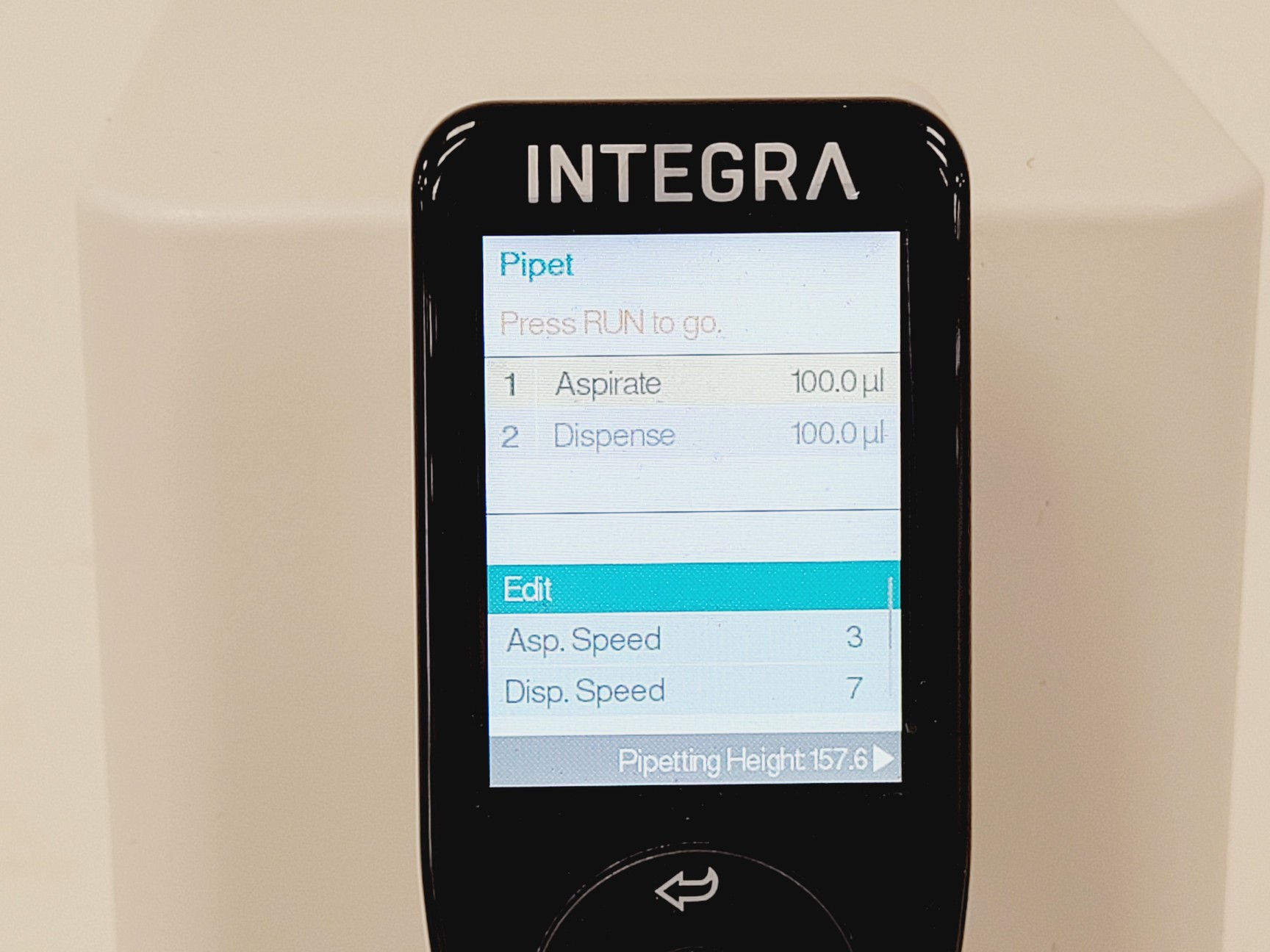 Image of Integra Mini 96 300ul Portable Electronic Pipette Lab