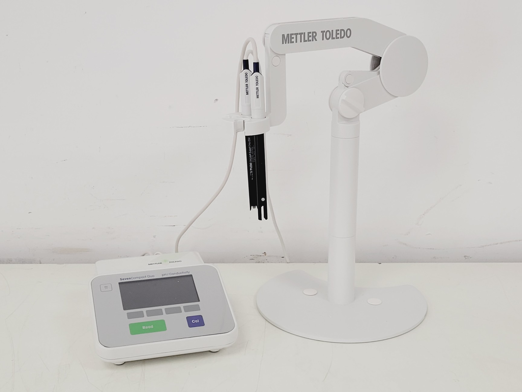 Image of Mettler Toledo SevenCompact Duo pH/ Conductivity w/ P25 Printer Lan