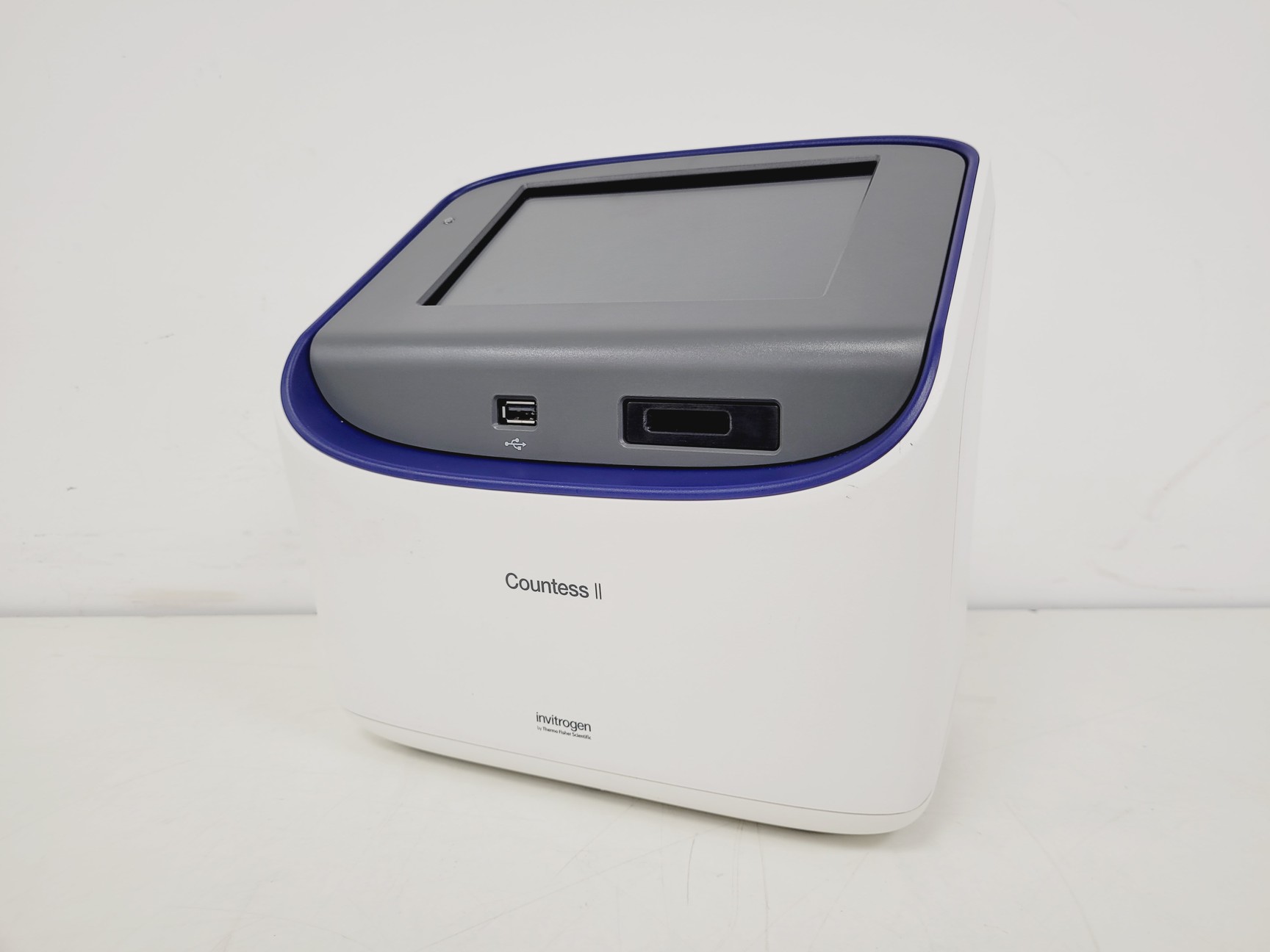 Image of Invitrogen Countess II Automated Cell Counter Lab