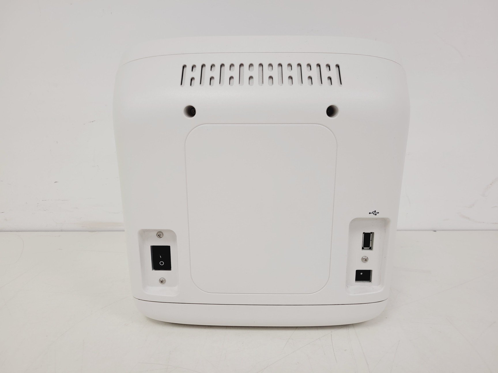Image of Invitrogen Model Countess II Automated Cell Counter Lab