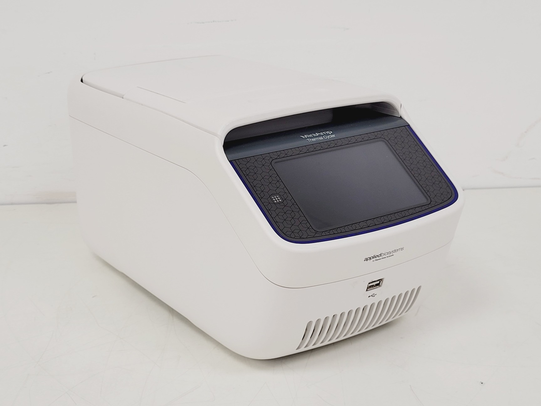 Image of Applied Biosystems MiniAmp Thermal Cycler Lab (2021)