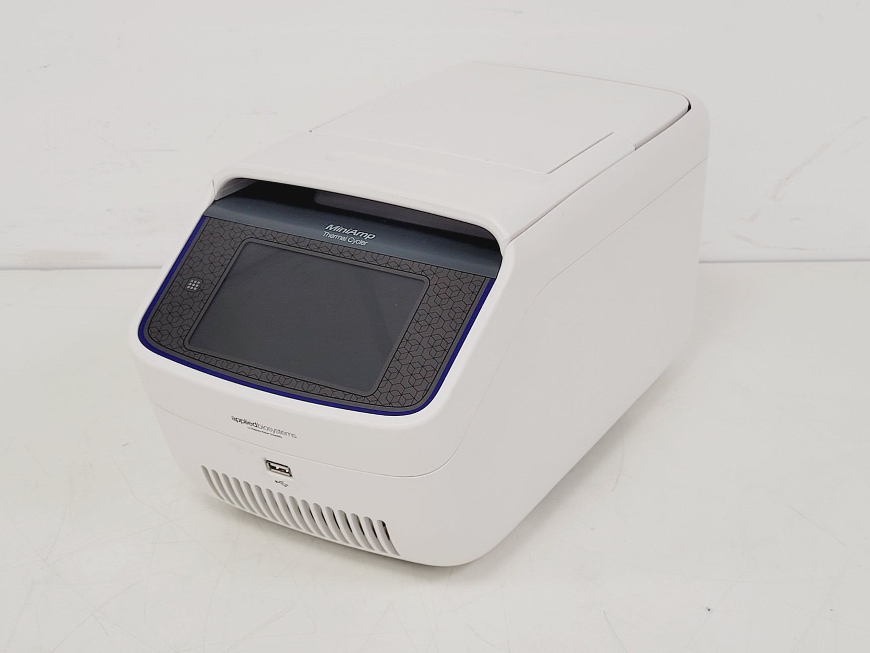 Image of Applied Biosystems MiniAmp Thermal Cycler Lab (2021)