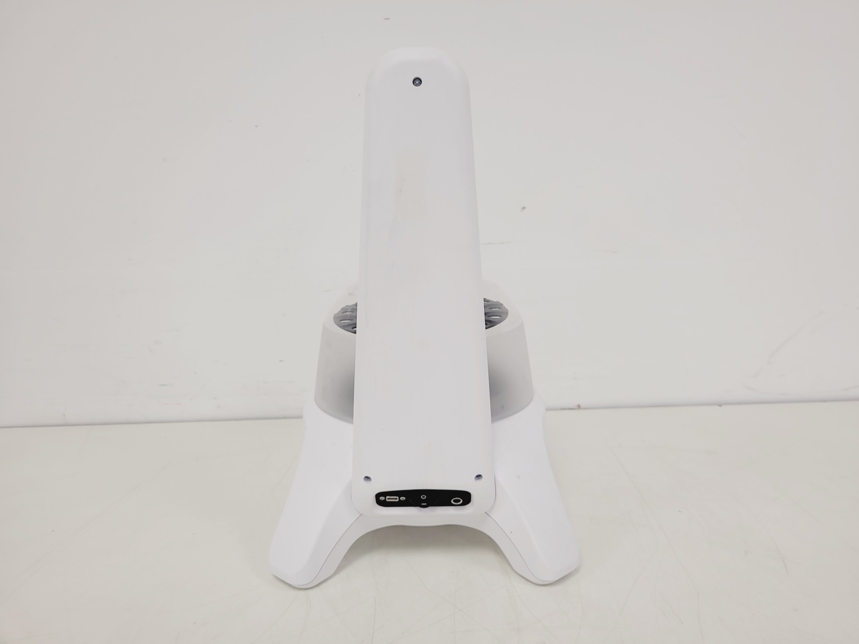 Image of Izon AFC-V1 Automatic Fraction Collector Lab