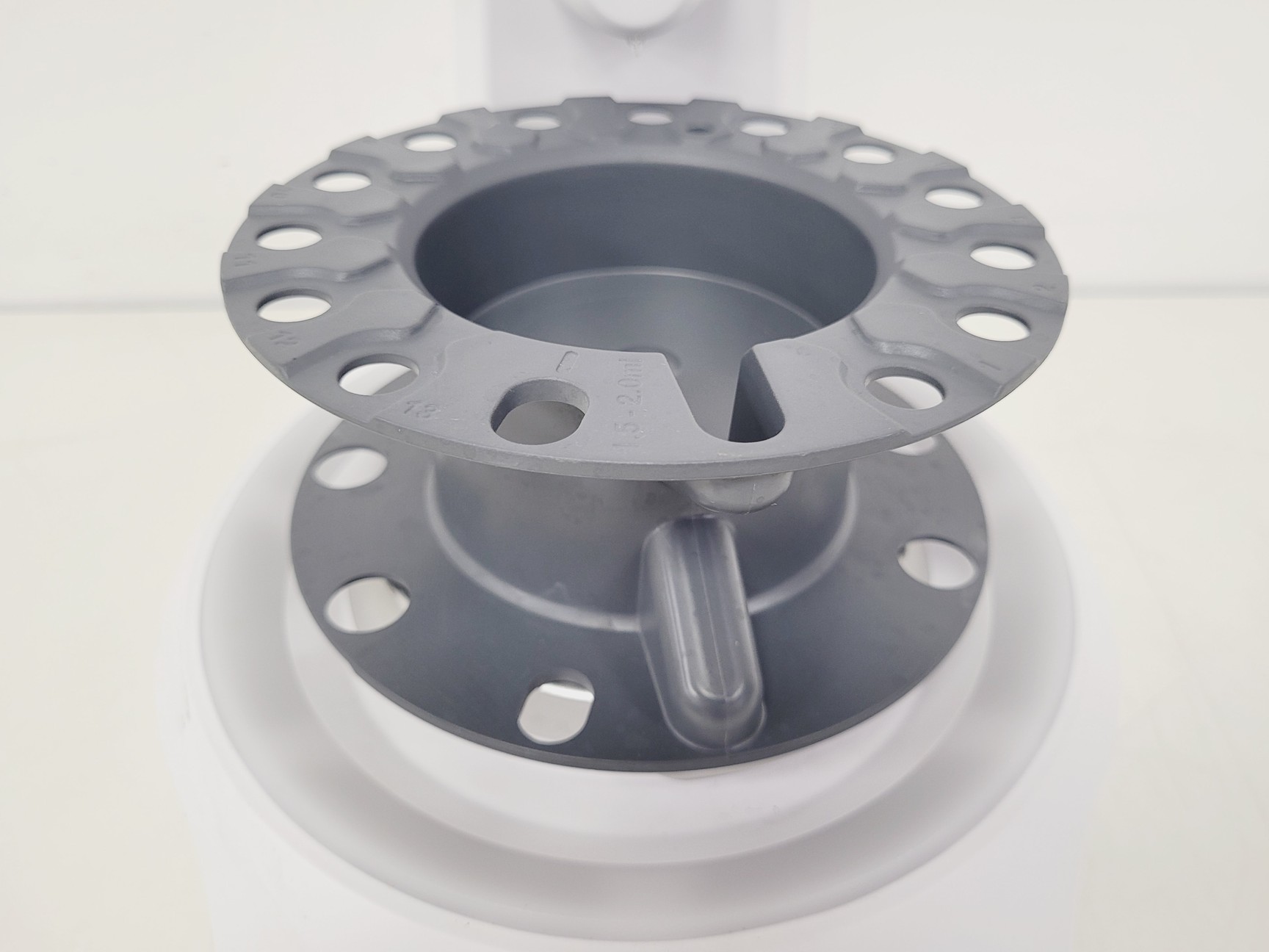 Image of Izon AFC-V1 Automatic Fraction Collector Lab
