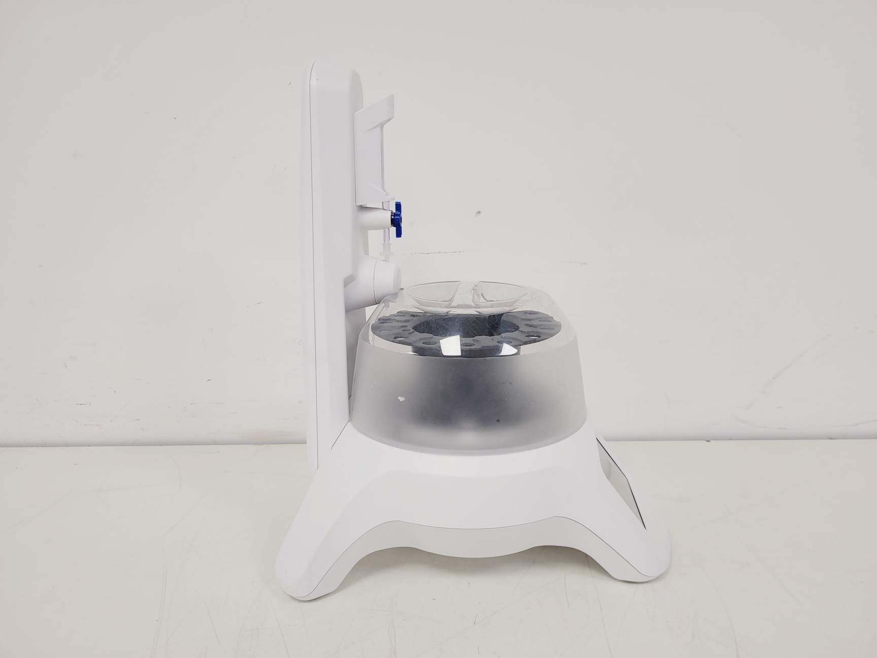 Image of Izon AFC-V1 Automatic Fraction Collector Lab