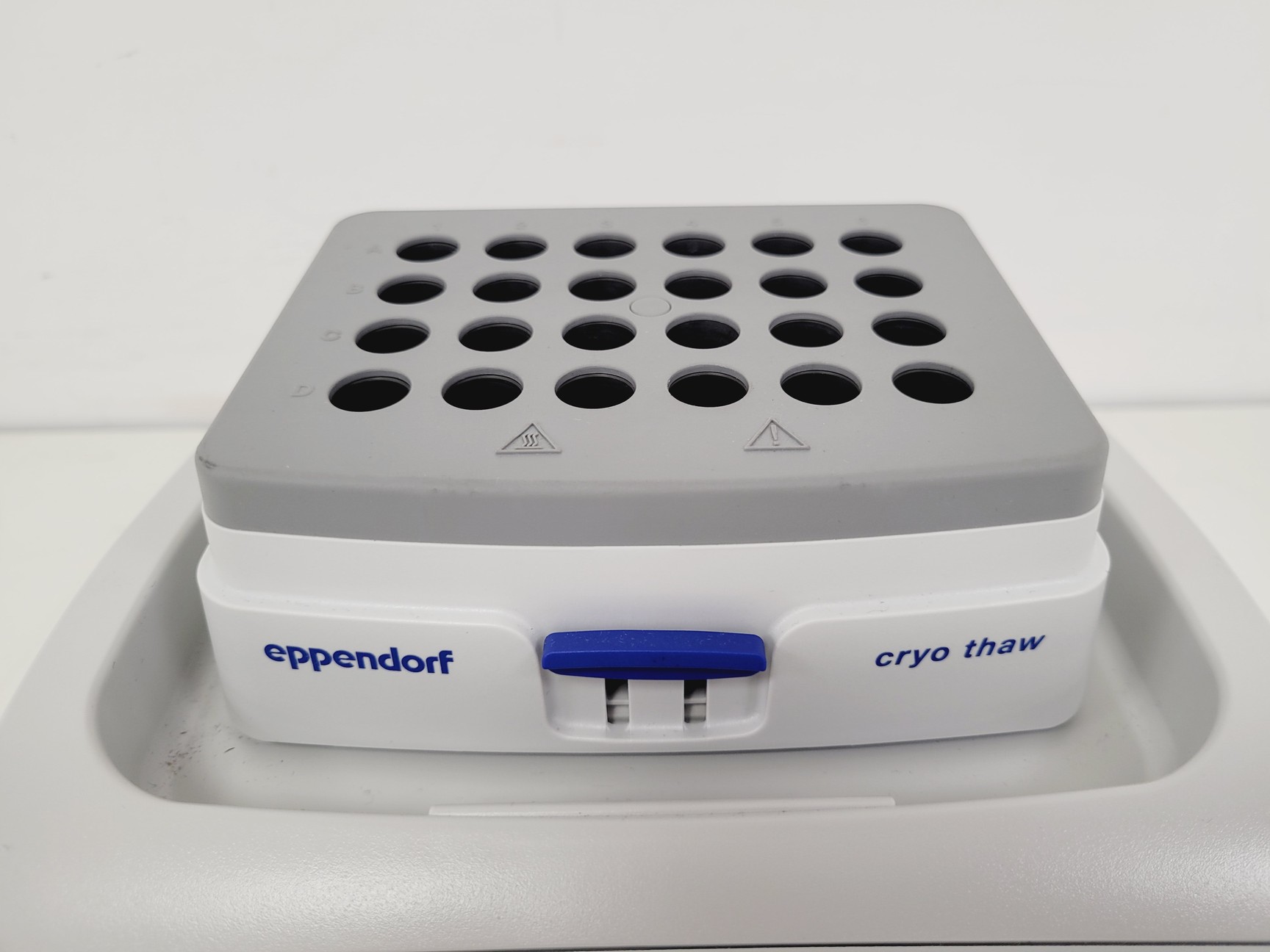 Image of Eppendorf ThermoStat C Dry Block Heater Lab