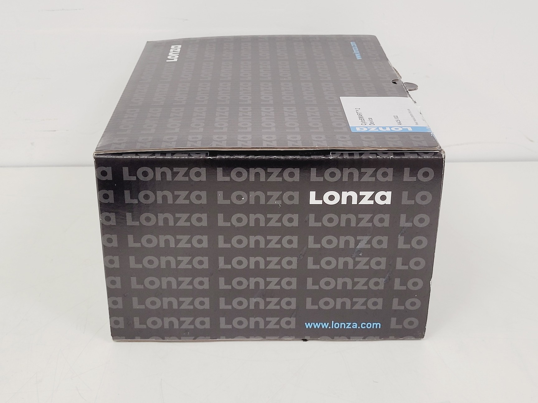 Image of Lonza CytoSMART 2 Live Cell Imaging System Lab