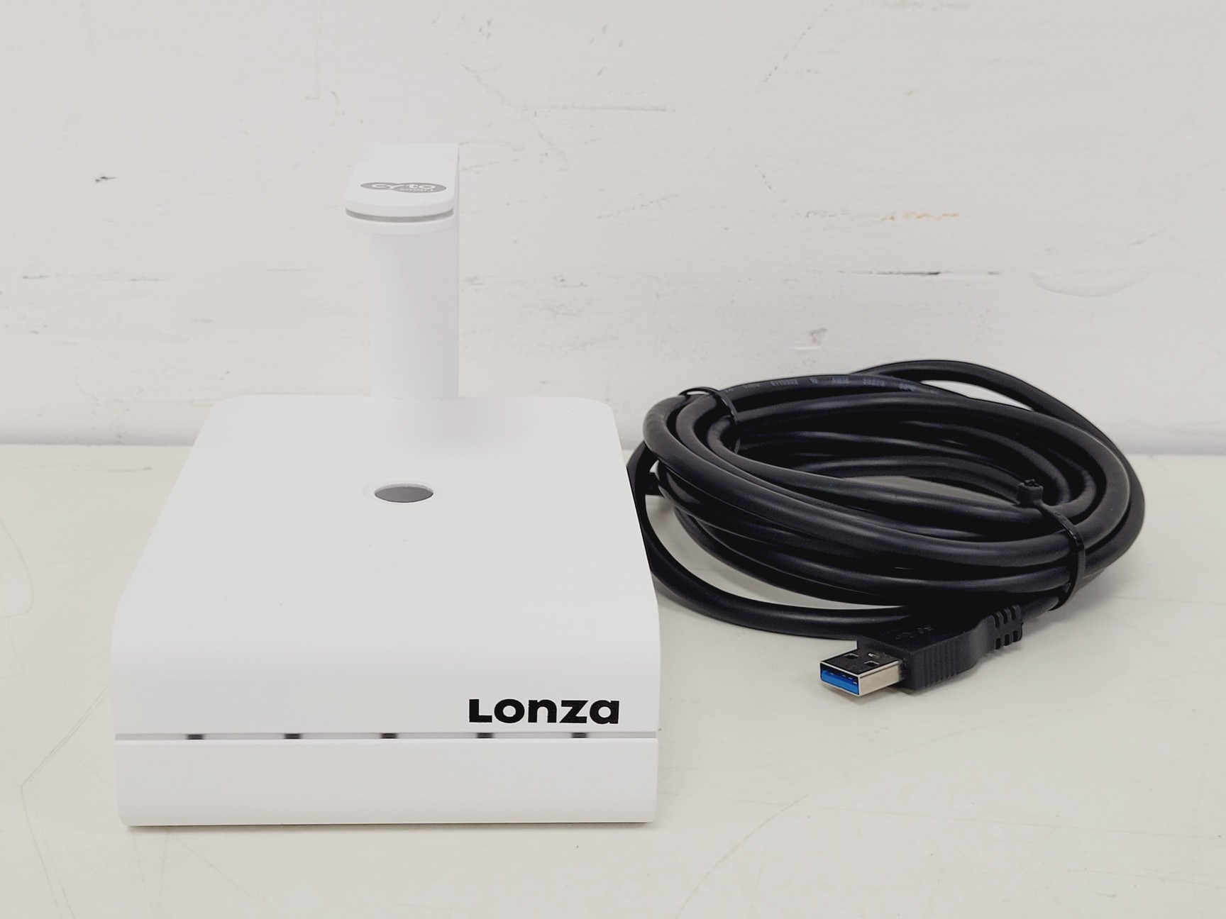 Image of Lonza CytoSMART 2 Live Cell Imaging System Lab