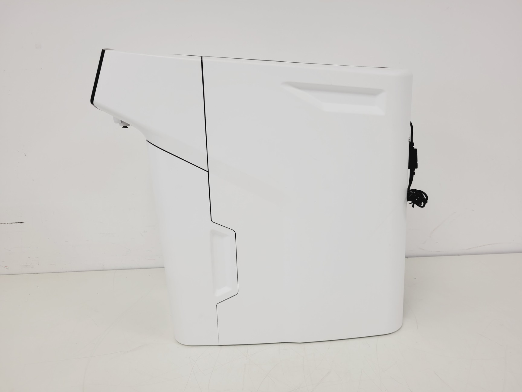 Image of Sartorius Arium Mini Model H20-MA-UV-T Water Purification System Lab