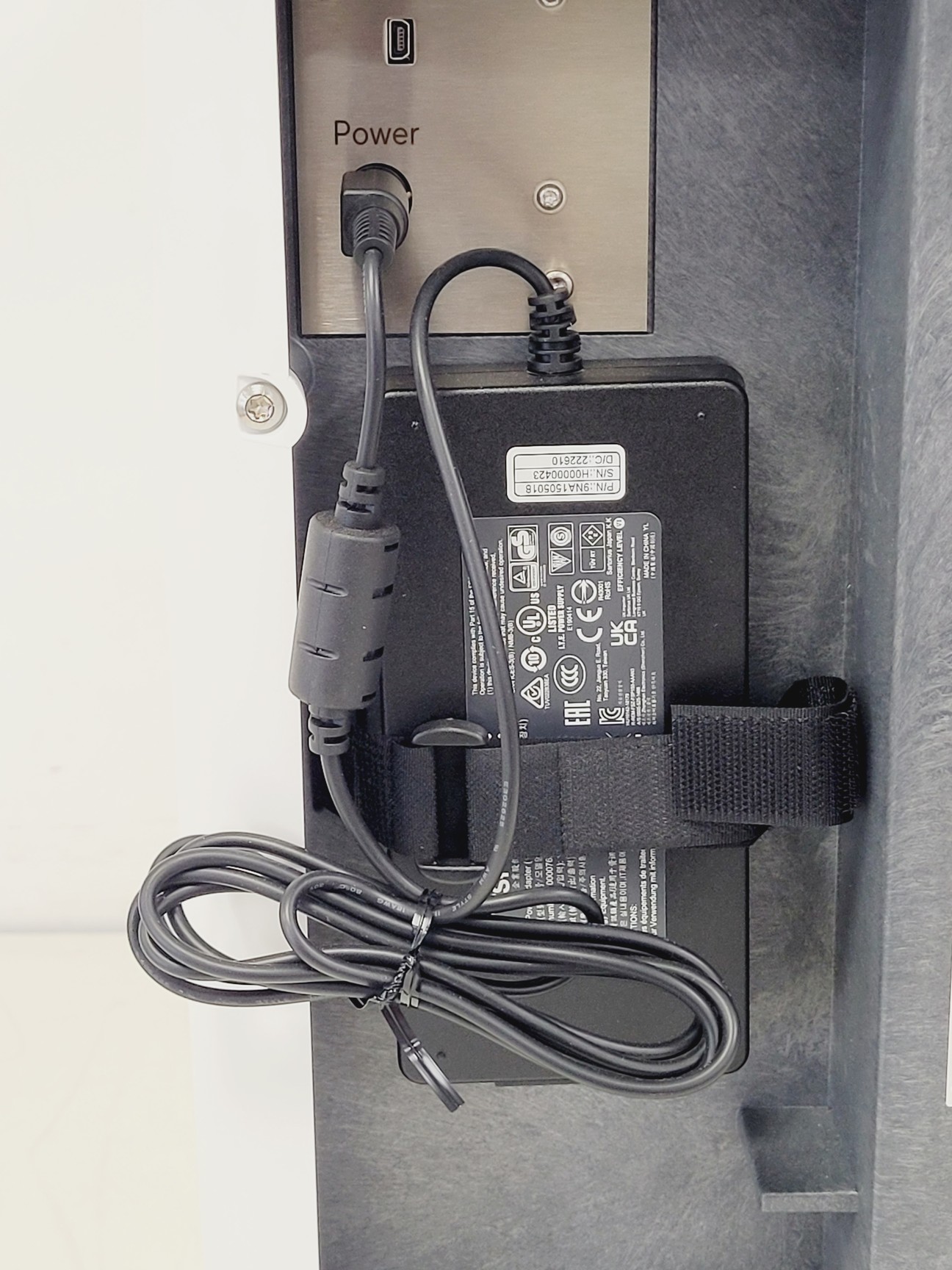 Image of Sartorius Arium Mini Model H20-MA-UV-T Water Purification System Lab