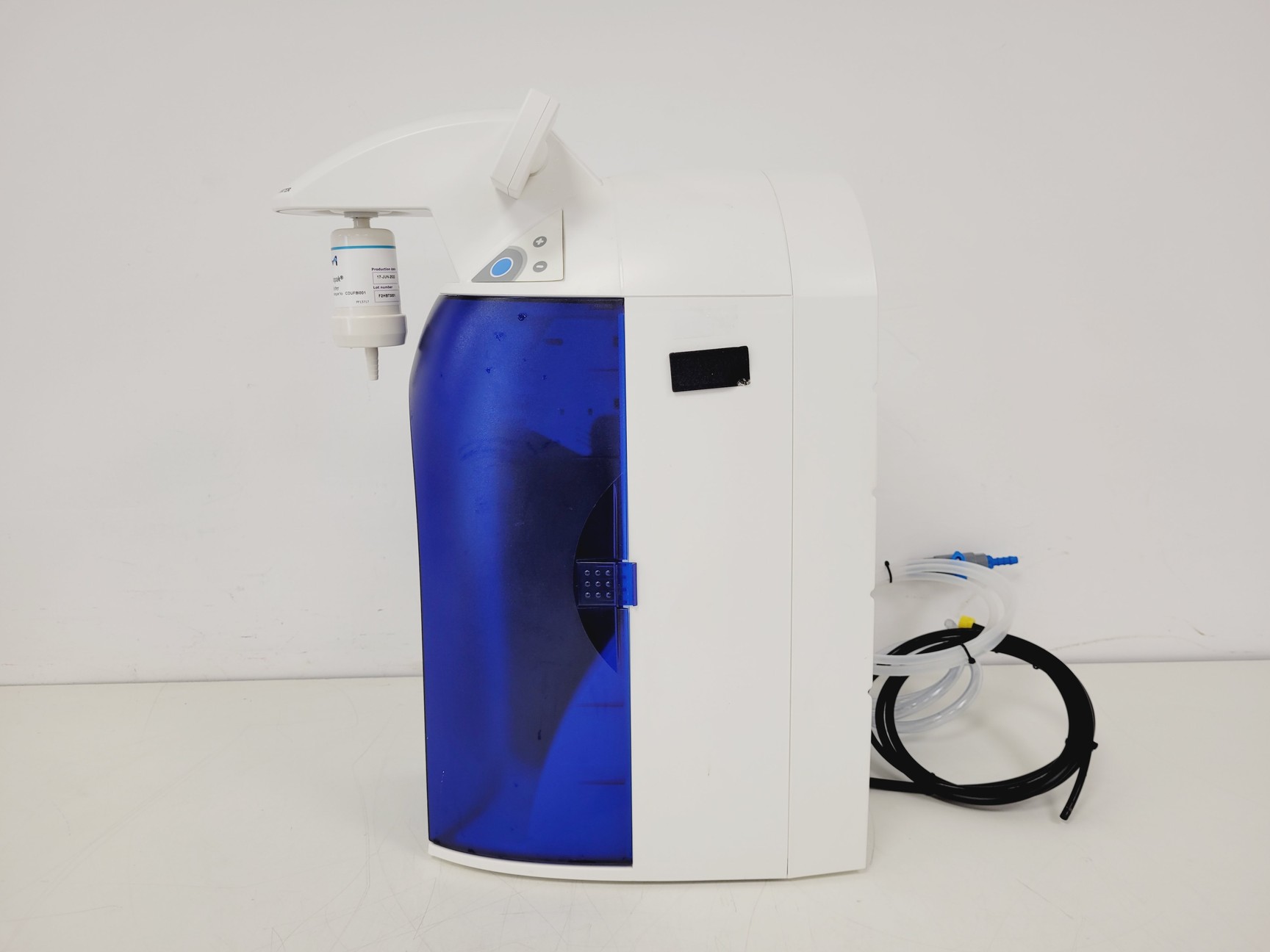 Image of Millipore Direct-Q 3 UV Benchtop Water Purifier Lab