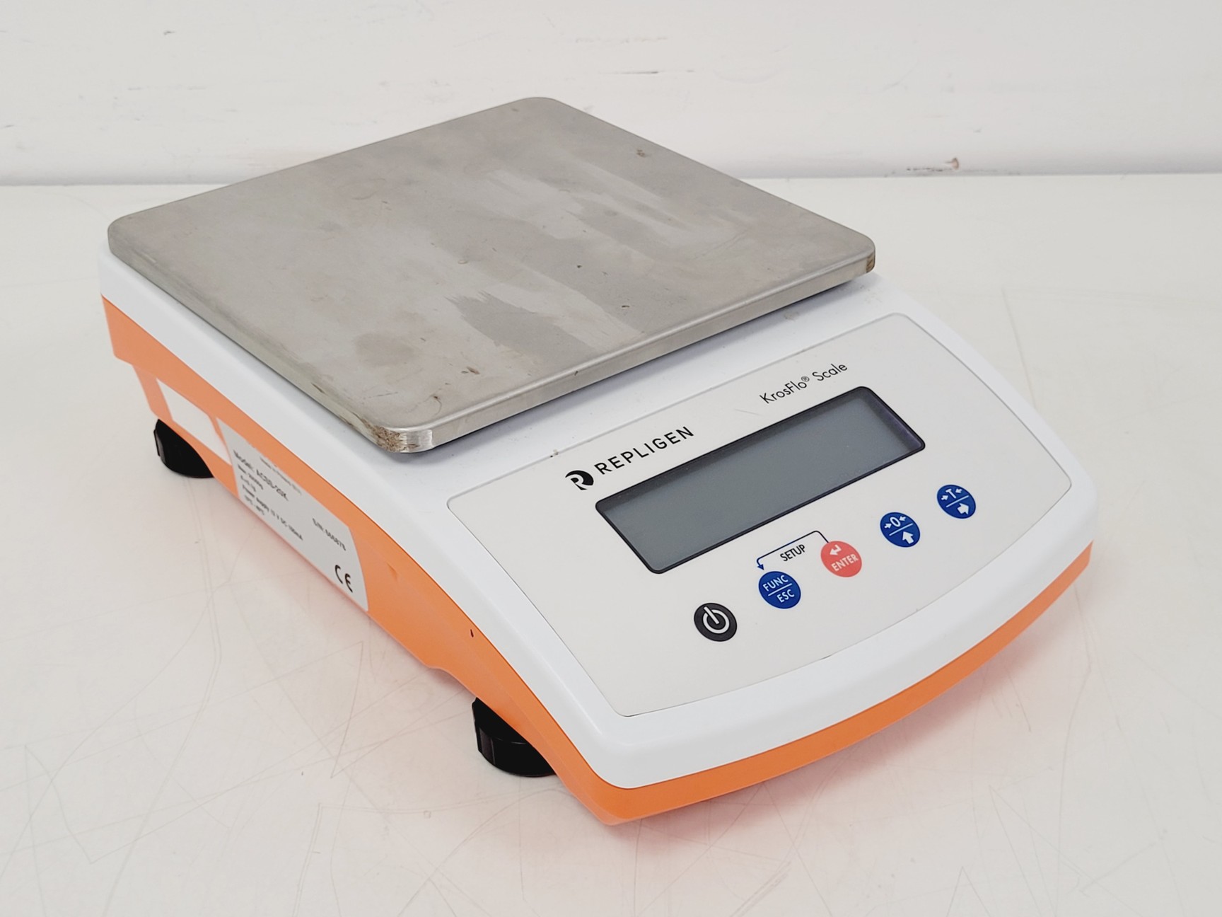 Image of Spectrum Labs KrosFlo TFF System KR2i Peristaltic Pump w/ ACSS-20K Balance