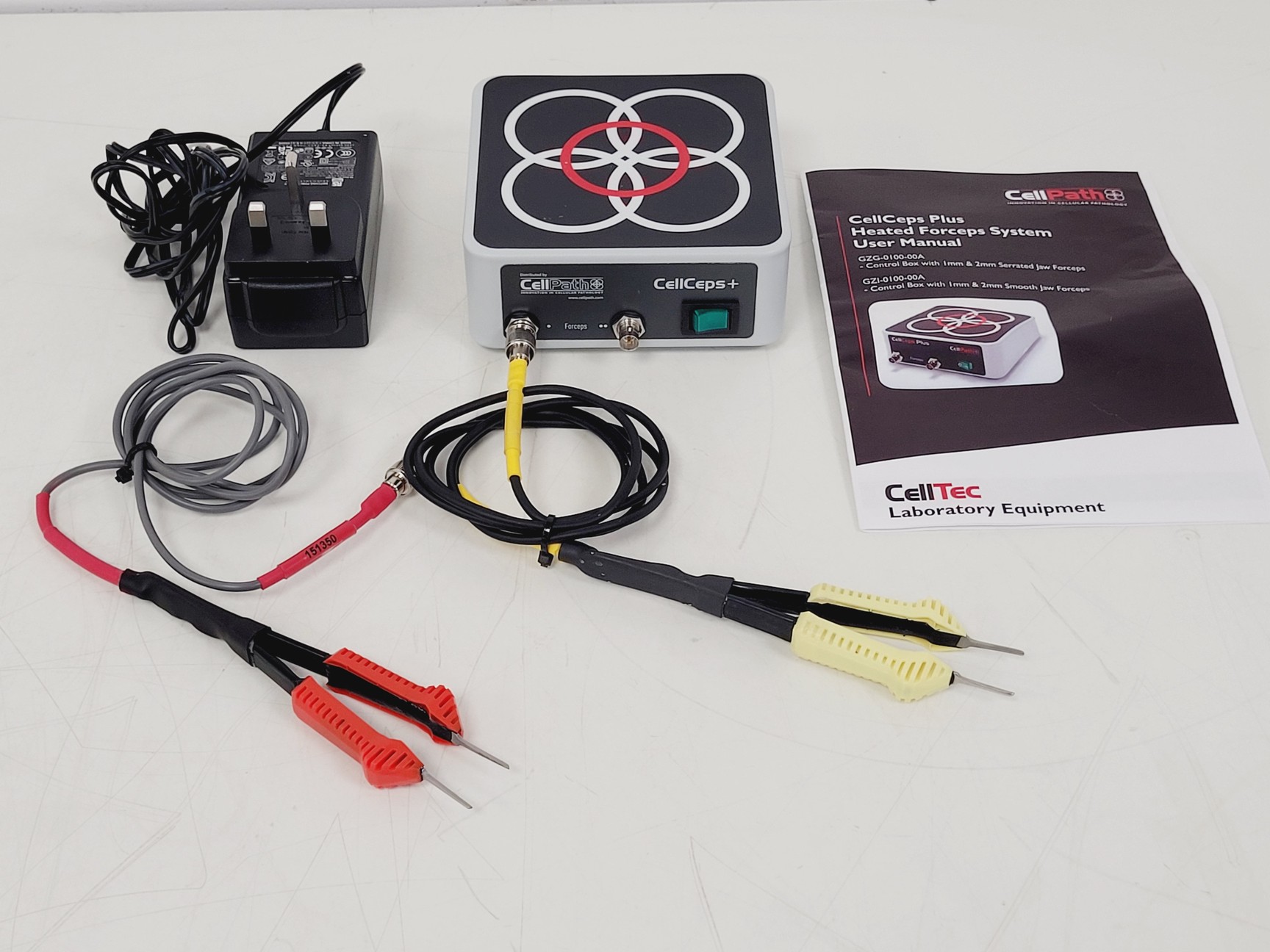Image of CellPath CellCeps Plus Heated Forceps System Lab