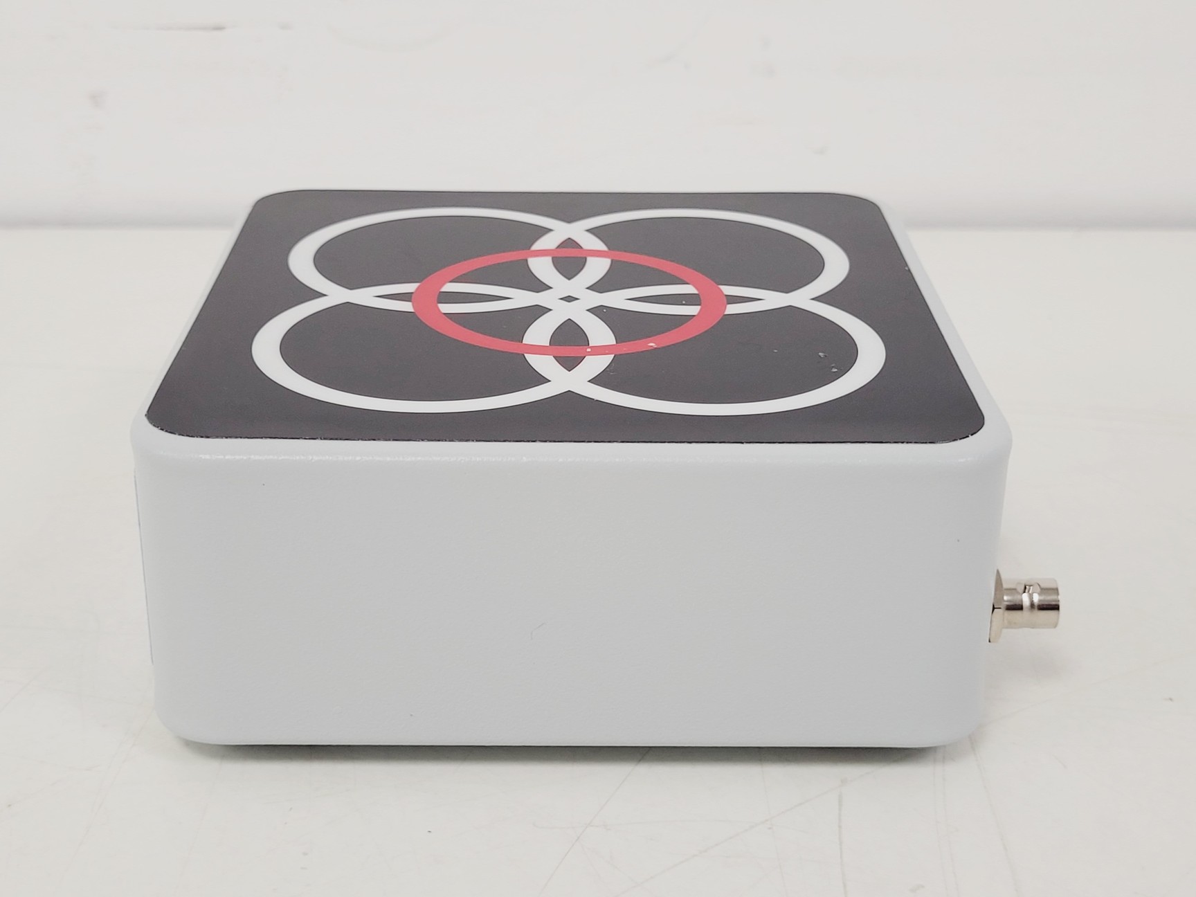 Image of CellPath CellCeps Plus Heated Forceps System Lab