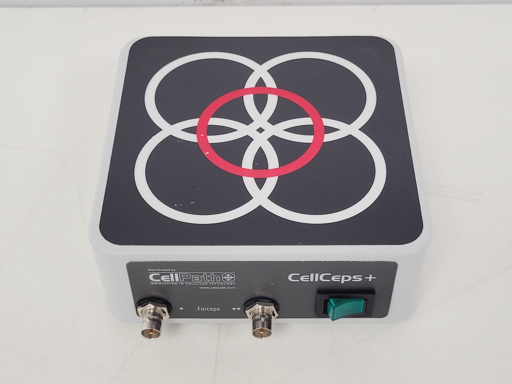 Image of CellPath CellCeps Plus Heated Forceps System Lab