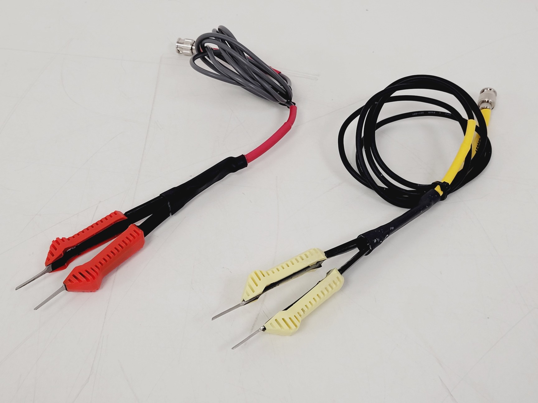 Image of CellPath CellCeps Plus Heated Forceps System Lab