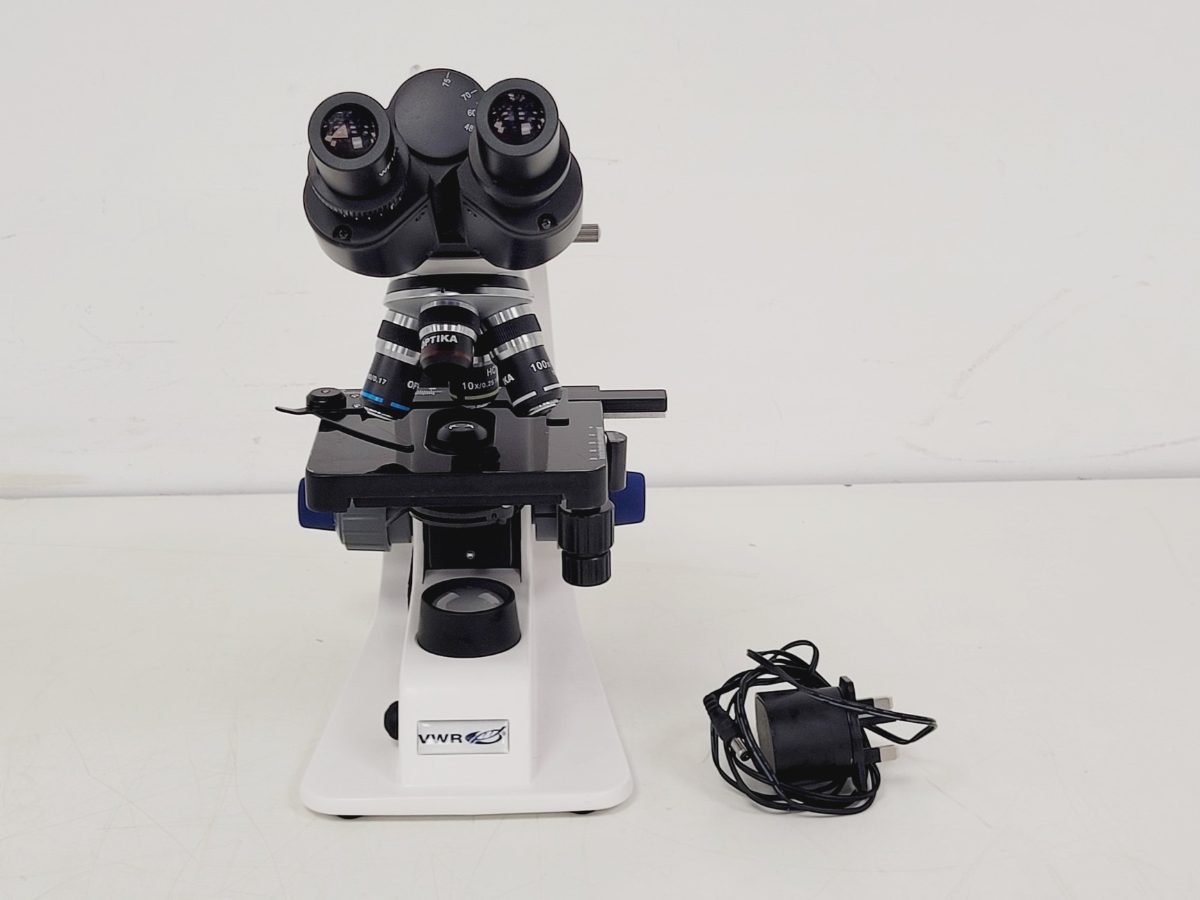 Image of VWR BL124A Brightfield Microscope 4 x Optika Objectives 4/10/40/100x Lab