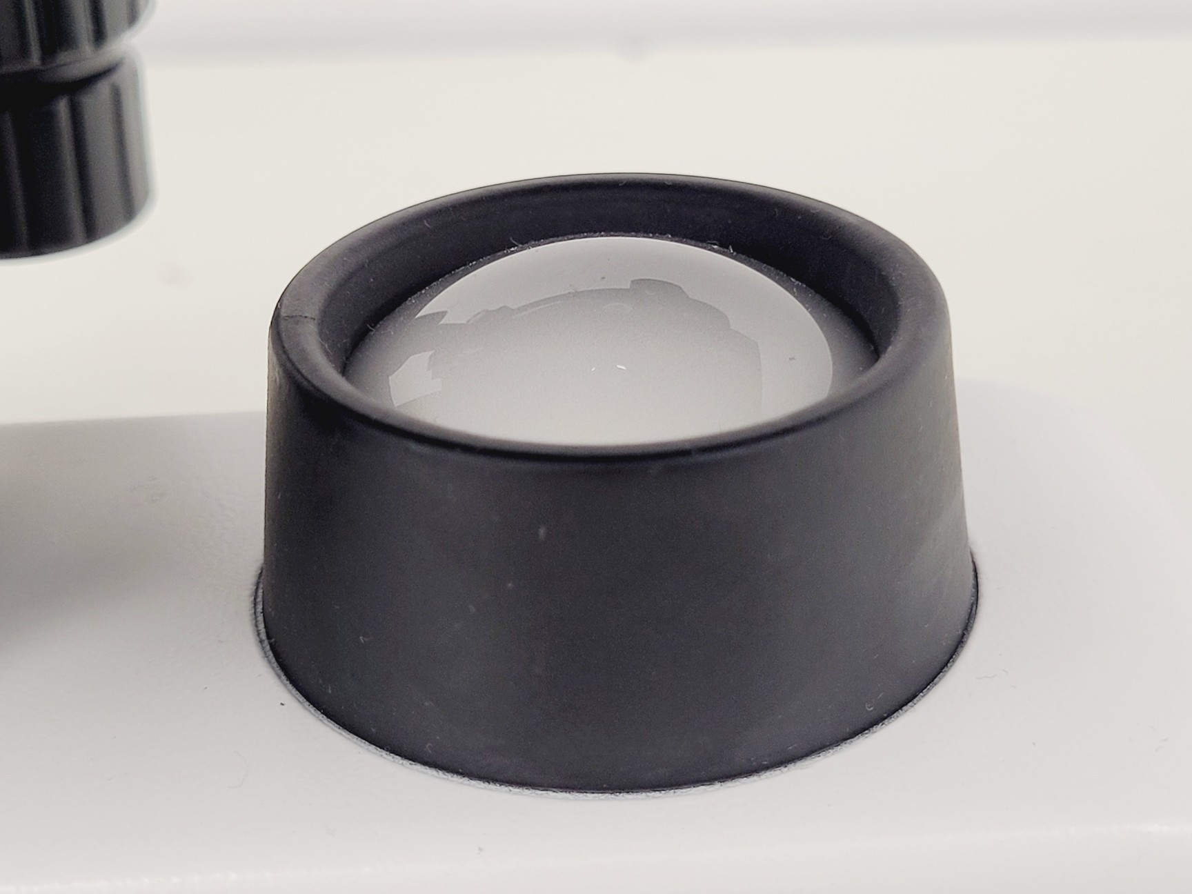 Image of VWR BL124A Brightfield Microscope 4 x Optika Objectives 4/10/40/100x Lab