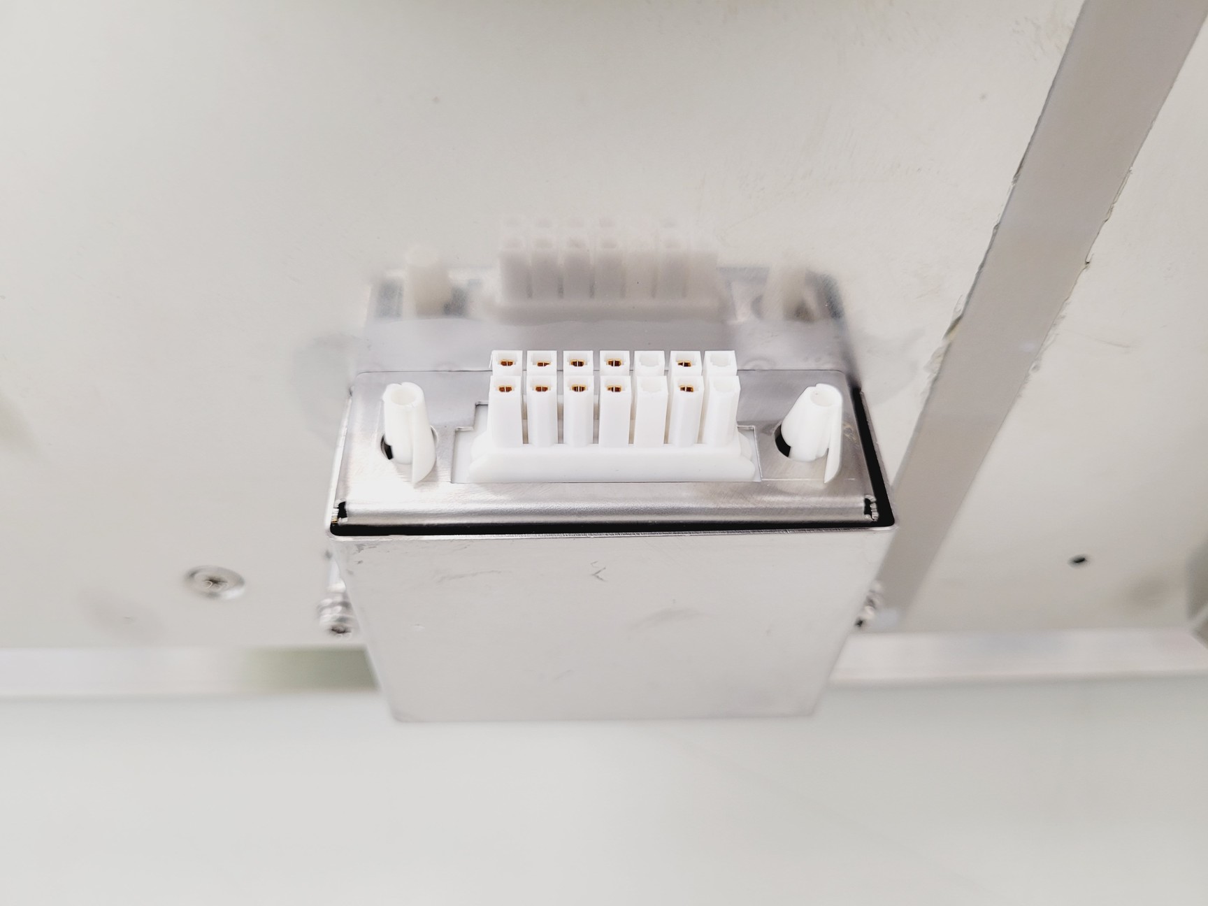 Image of Cytiva ReadyToProcess WAVE 25 w/ Tray 50, Pump25, CBCU Software, System Lab