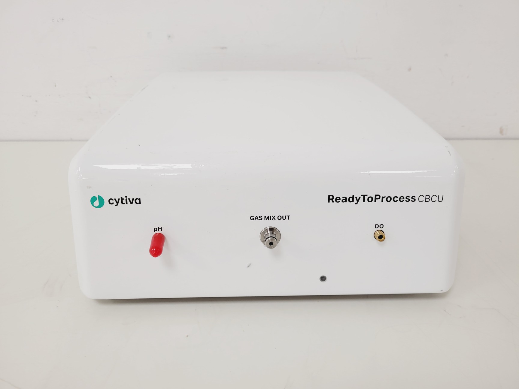 Image of Cytiva ReadyToProcess WAVE 25 w/ Tray 50, Pump25, CBCU Software, System Lab