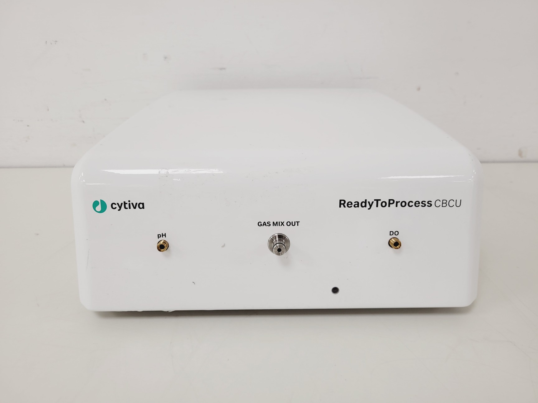 Image of Cytiva ReadyToProcess WAVE 25 w/ Tray 50, Pump25, CBCU Software, System Lab