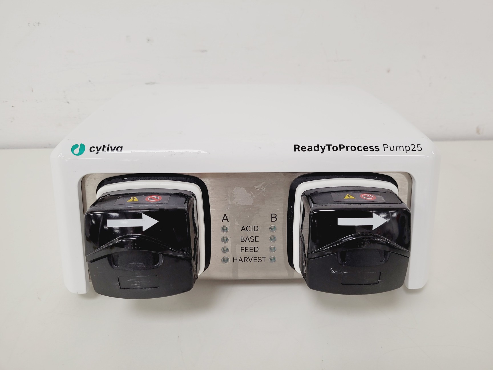 Image of Cytiva ReadyToProcess WAVE 25 w/ Tray 50, Pump25, CBCU Software, System Lab