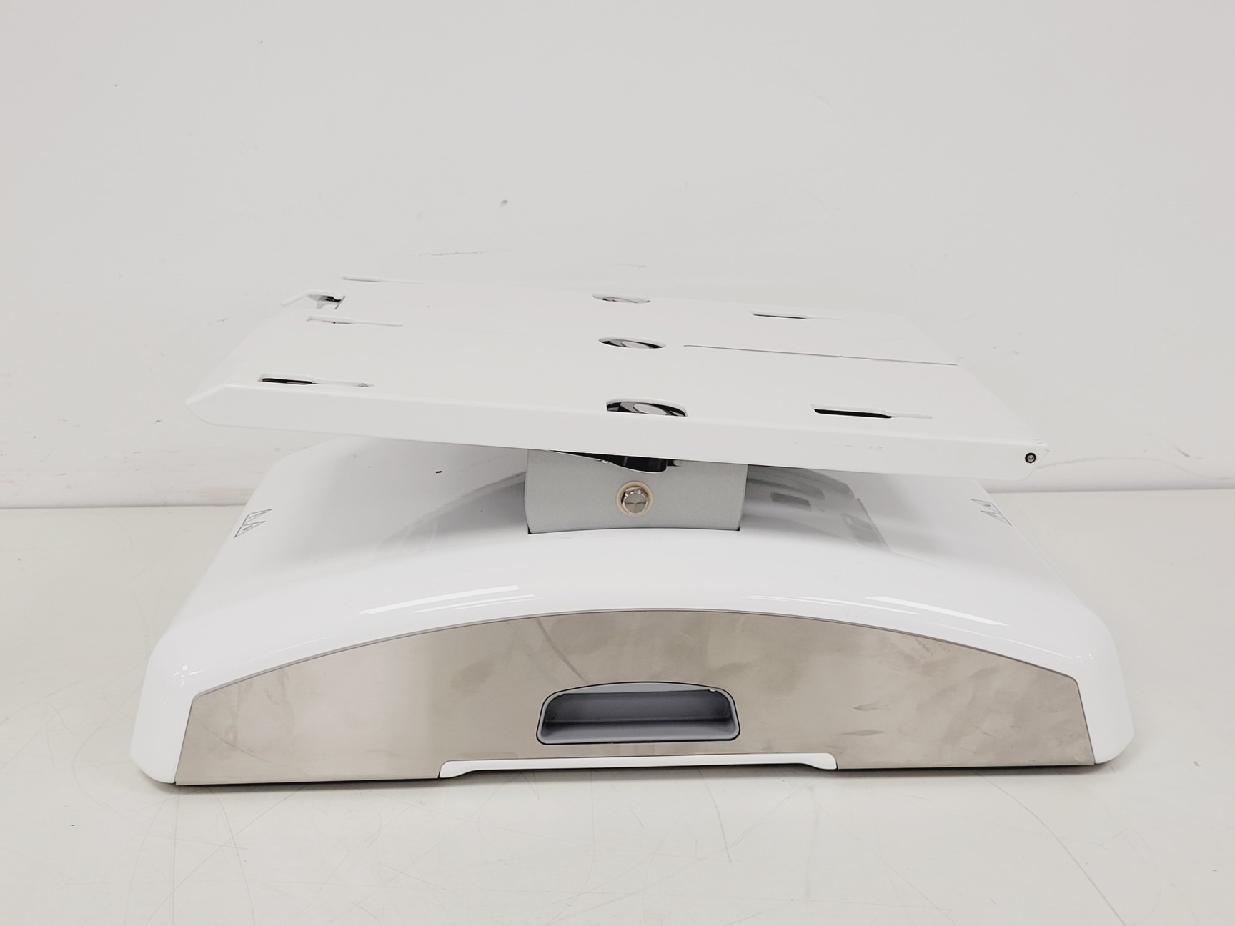 Image of Cytiva ReadyToProcess WAVE 25 w/ Tray 20 Lab