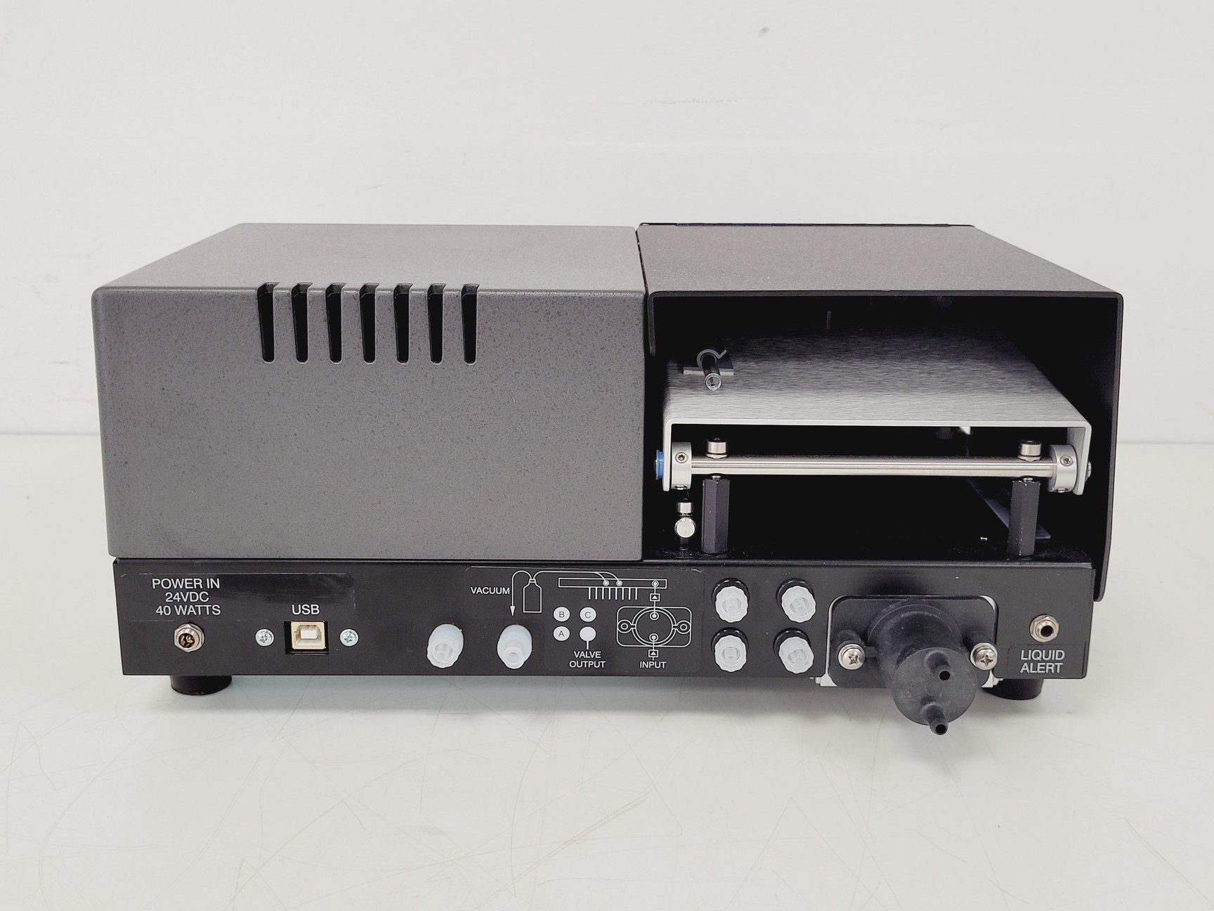 Image of NanoView Biosciences CW100 ExoView Chip Washer & ExoView R200