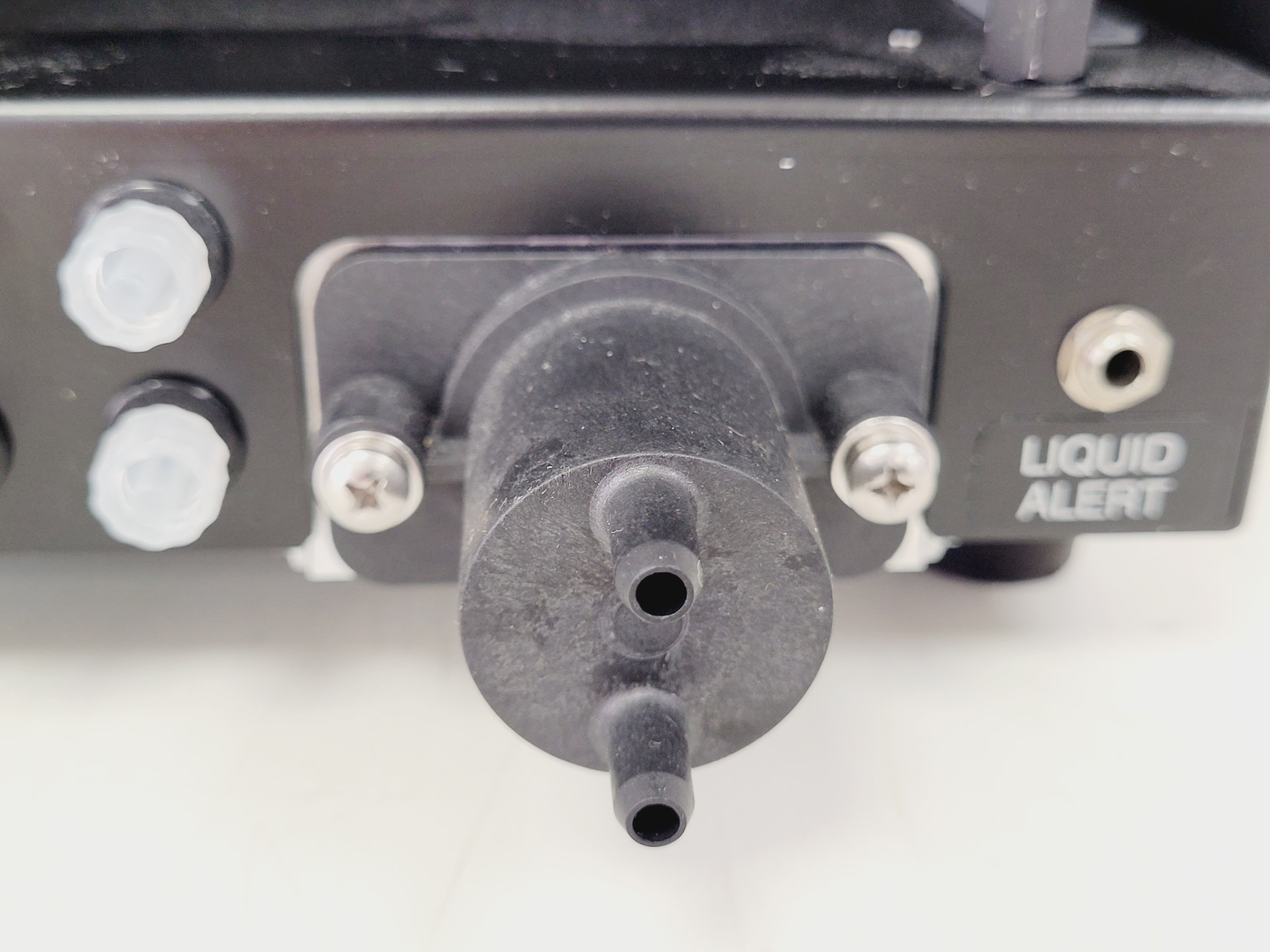 Image of NanoView Biosciences CW100 ExoView Chip Washer & ExoView R200