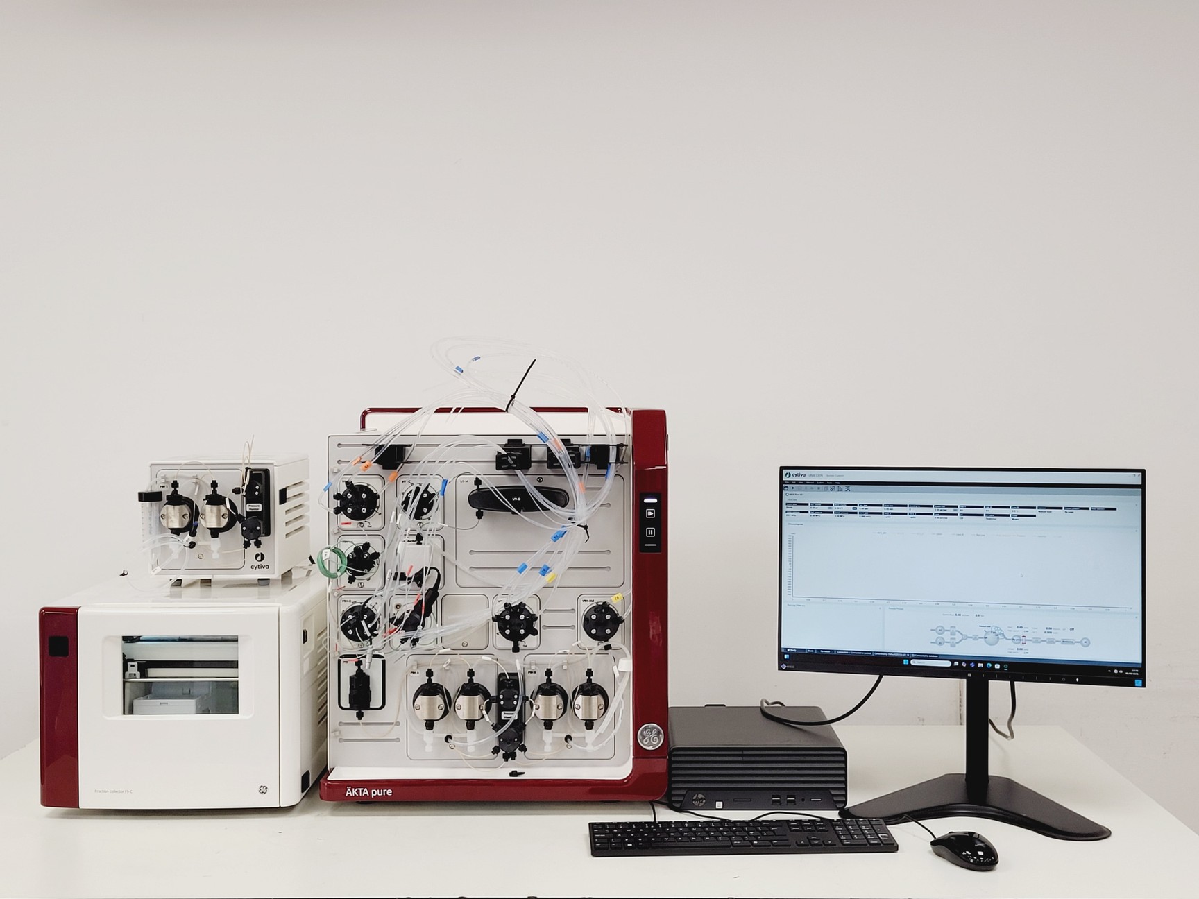 Image of GE Healthcare AKTA Pure FPLC System w/Fraction Collector F9-C & Sample Pump S9H