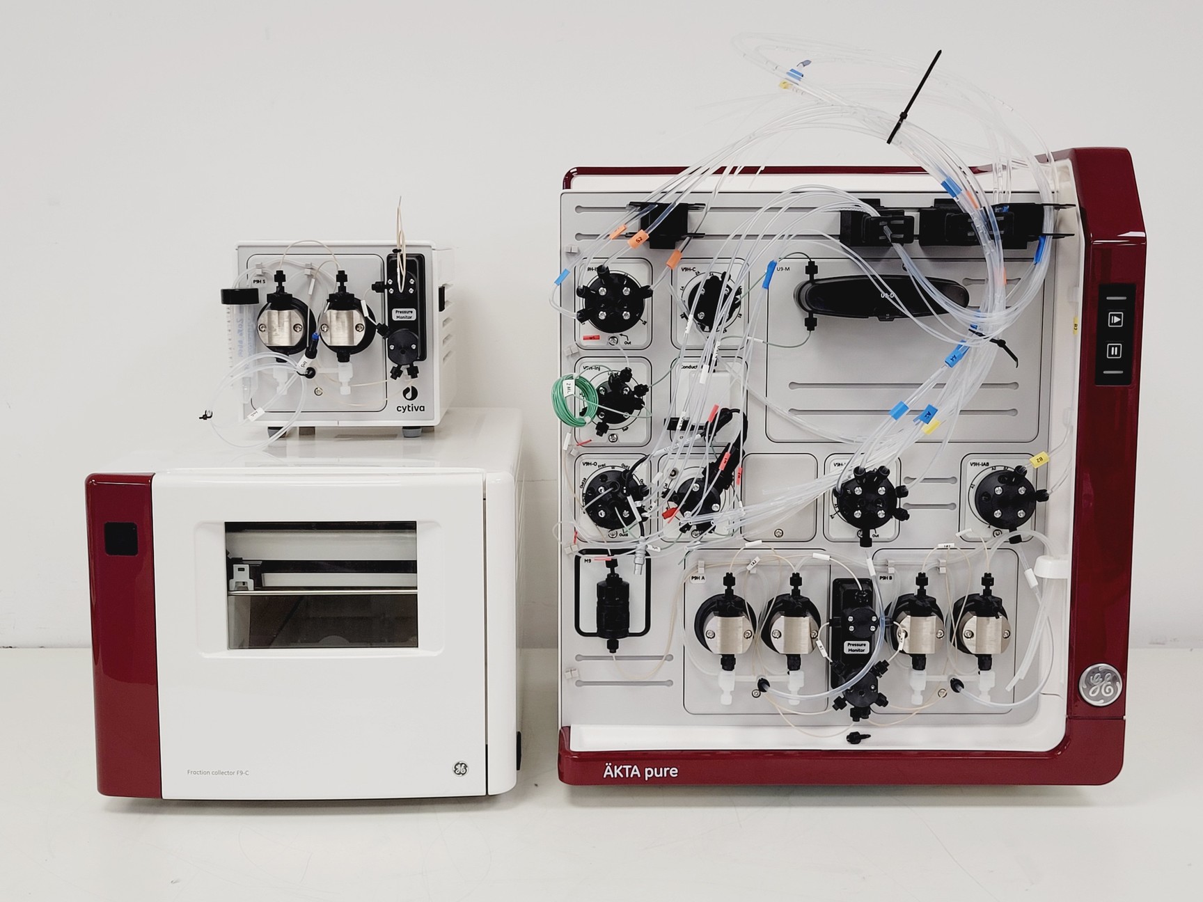 Image of GE Healthcare AKTA Pure FPLC System w/Fraction Collector F9-C & Sample Pump S9H 