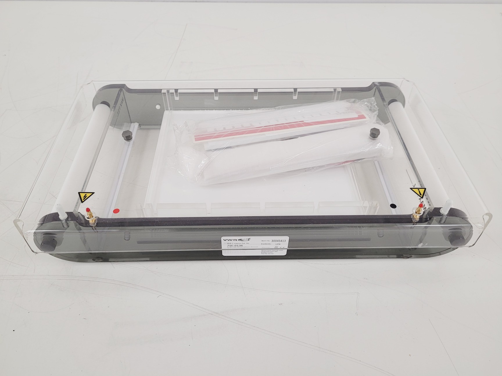 Image of 15x VWR Maxi 20 Electrophoresis Horizontal Gel Tanks Lab