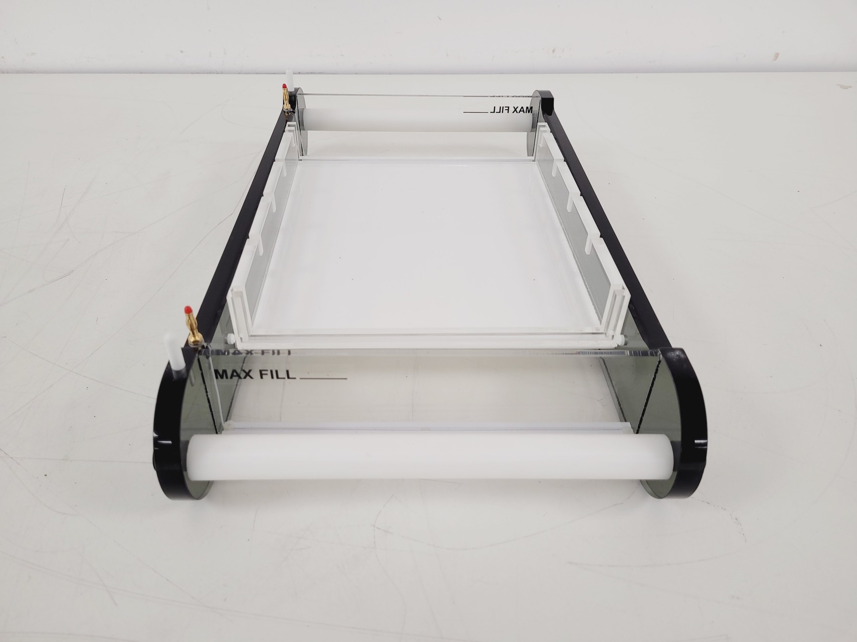 Image of 15x VWR Maxi 20 Electrophoresis Horizontal Gel Tanks Lab