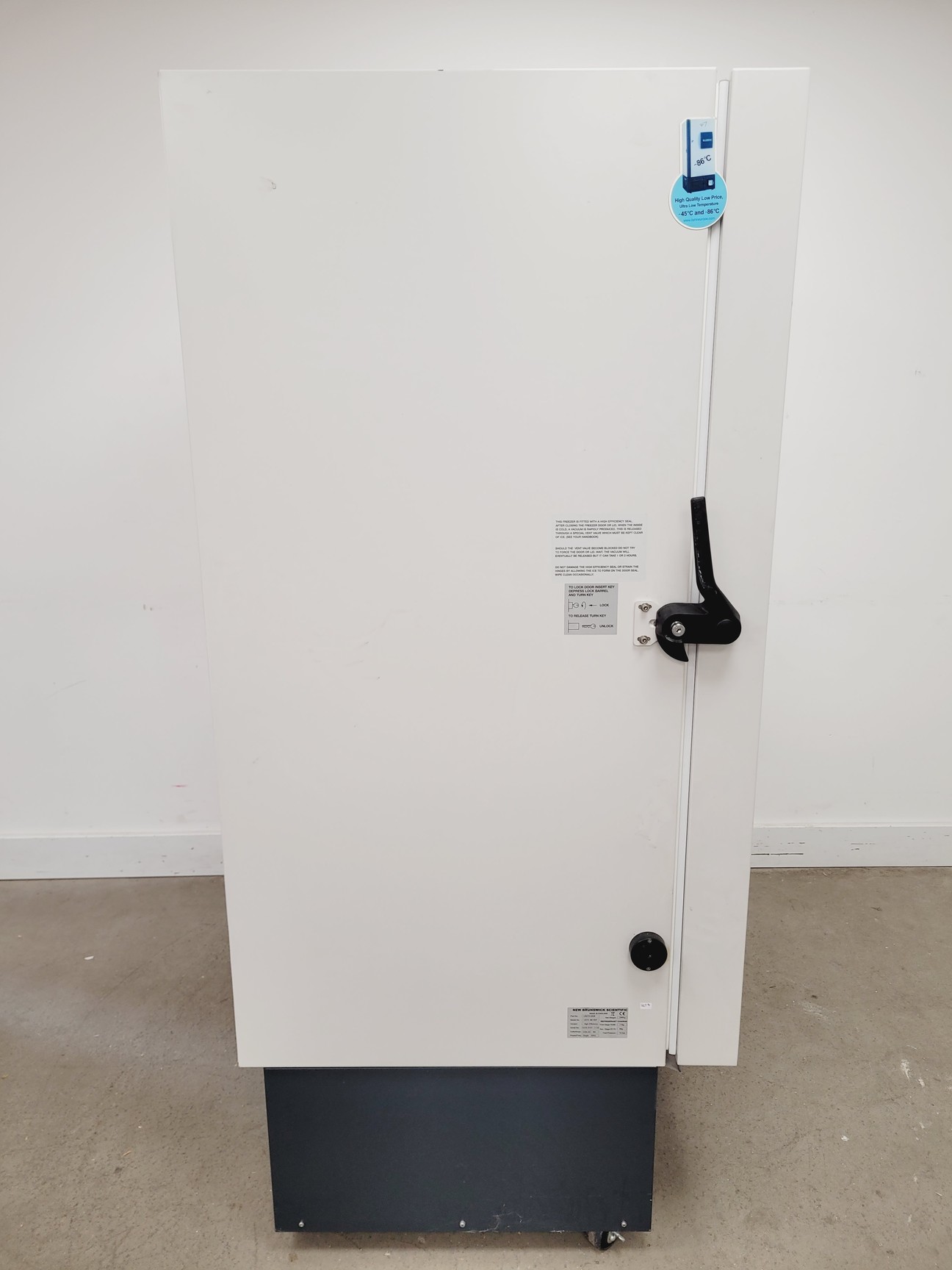 Image of New Brunswick Scientific U570 -86 HEF Ultra-Low Temperature Freezer Lab