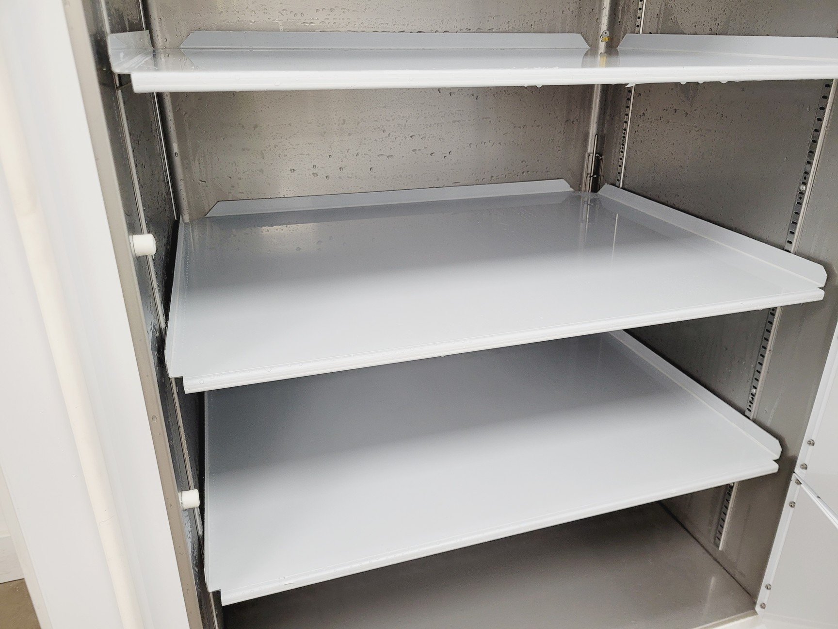 Image of New Brunswick Scientific U570 -86 HEF Ultra-Low Temperature Freezer Lab