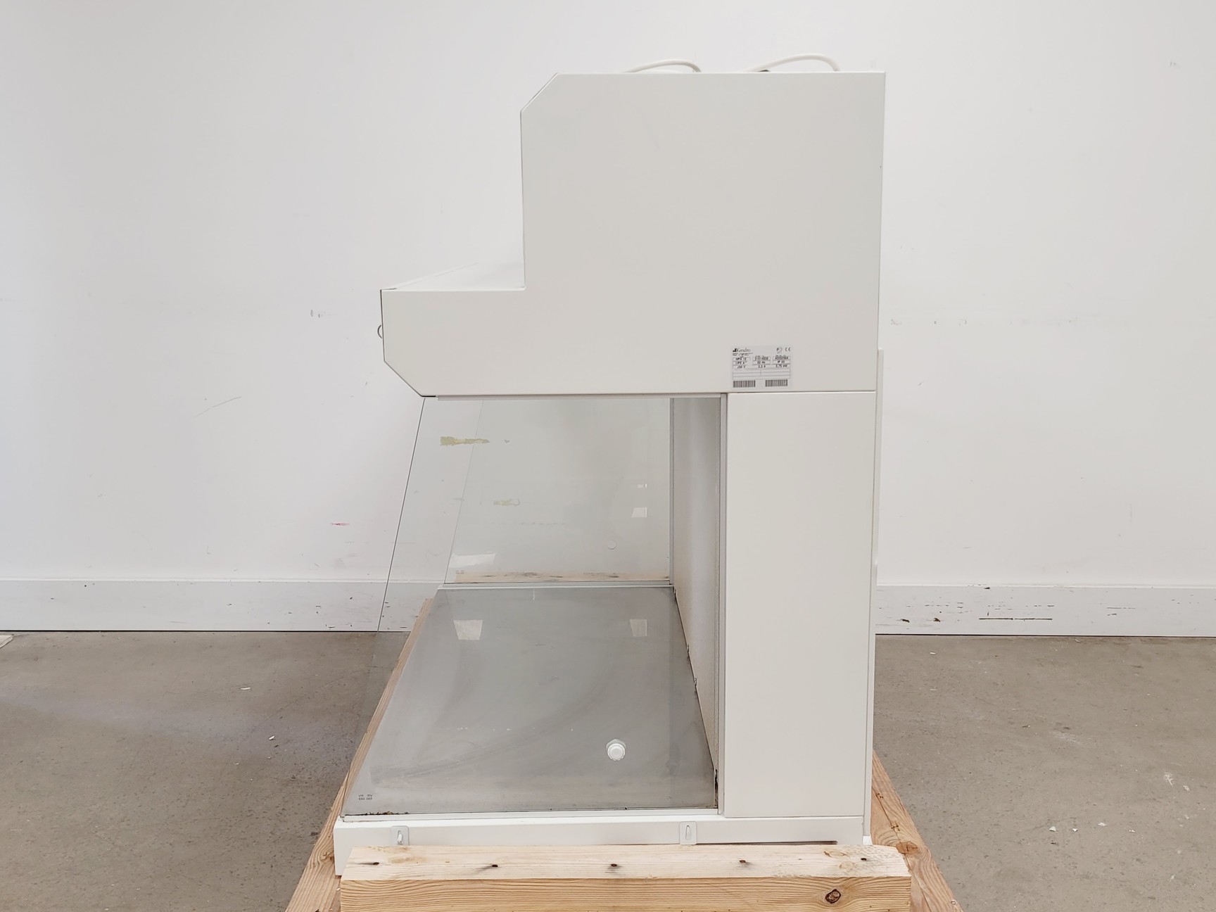 Image of Heraeus HERAguard HPH 12 Clean Bench Lab