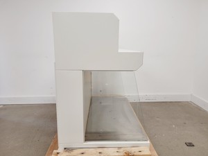 Thumbnail image of Heraeus HERAguard HPH 12 Clean Bench Lab