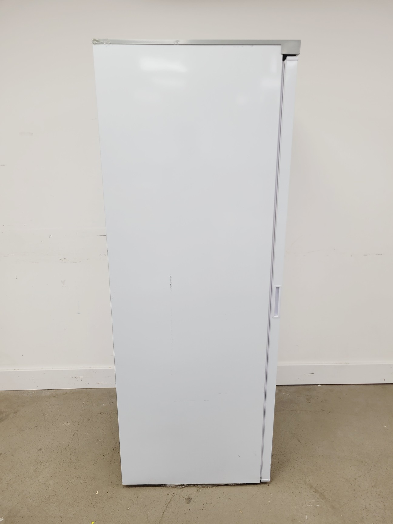 Image of Coolmed CMS400 Medical/Pharmacy Refrigerator Lab