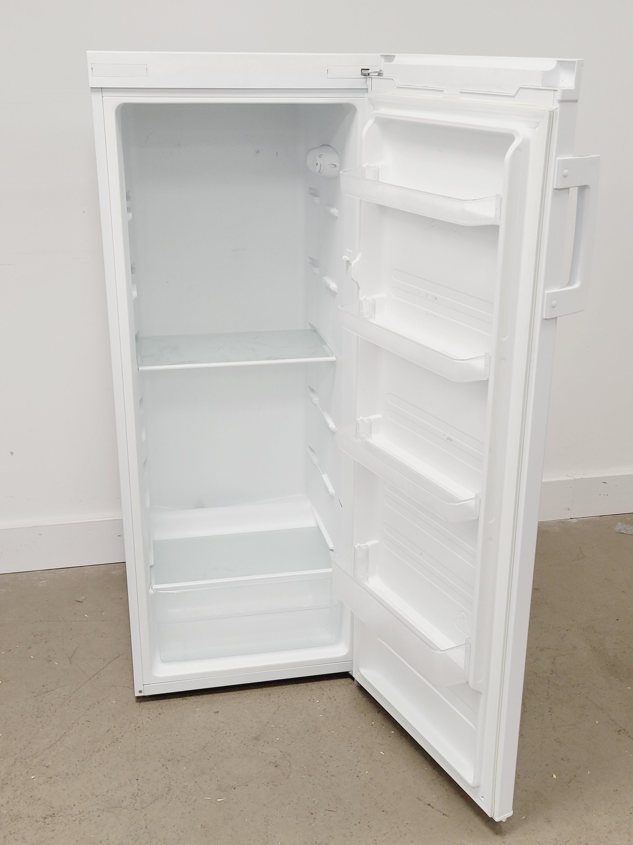 Image of Teknix T55L1W Lab Refrigerator