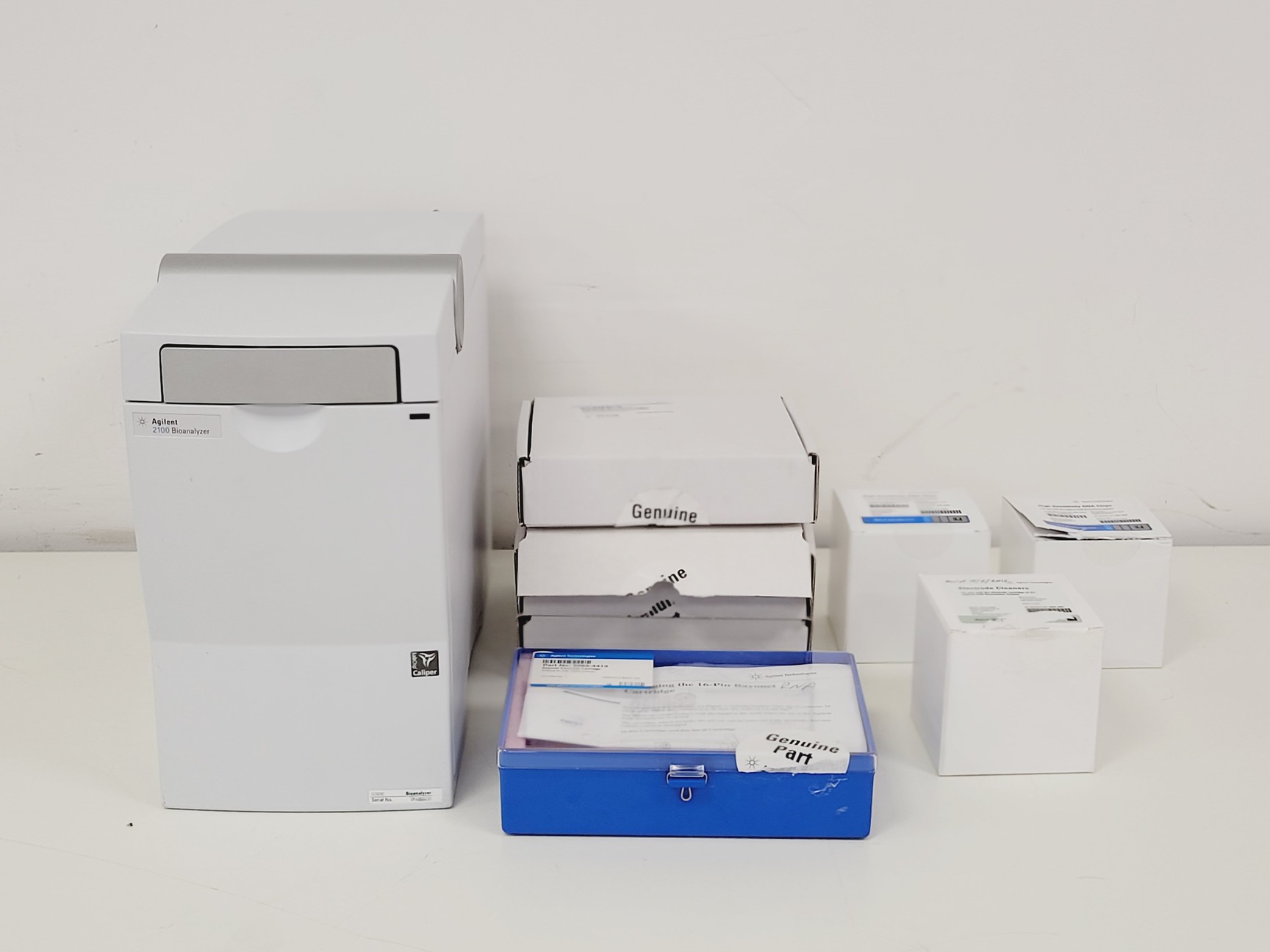 Image of Agilent 2100 G2939A Bioanalyzer System & DNA Chips Spares/Repair Lab