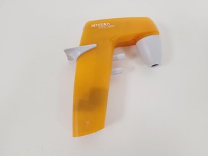 Thumbnail image of Lot of Mixed Brand Pipettes & Gilson Carrousels Lab