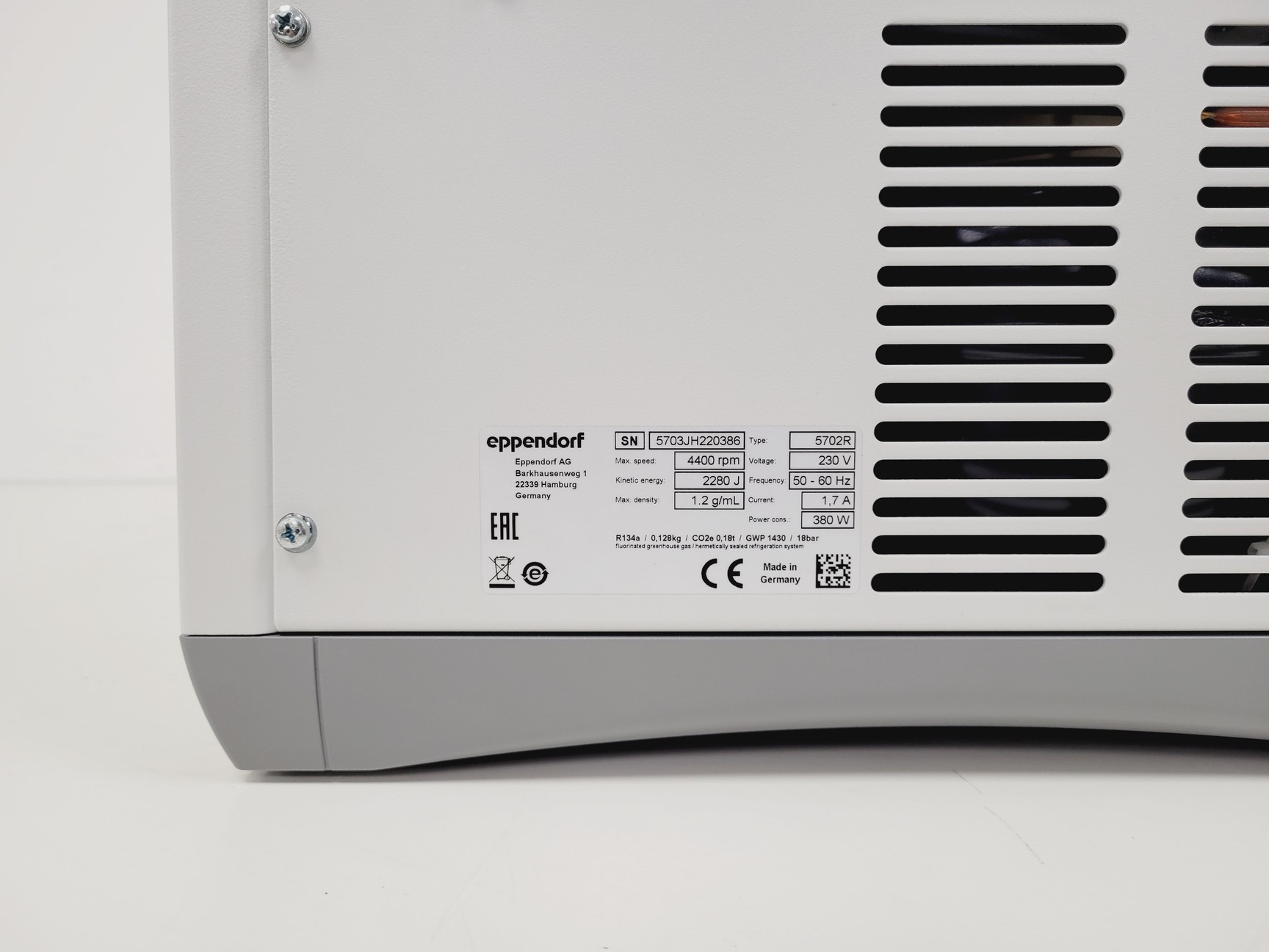 Image of Eppendorf Centrifuge 5702R Refrigerated Lab