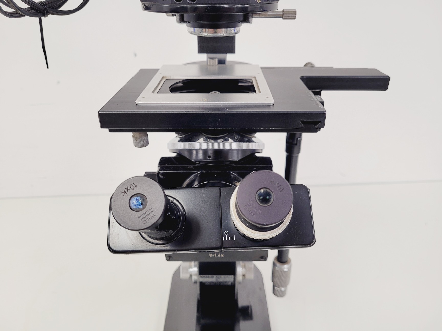 Image of Wild Heerbrugg M40 Inverted Microscope - Spares/Repair Lab