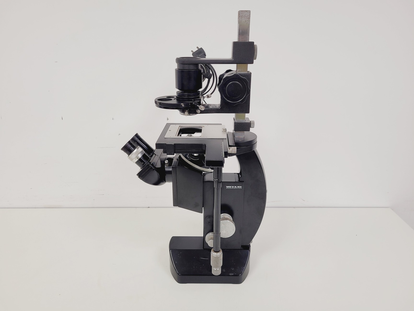 Image of Wild Heerbrugg M40 Inverted Microscope - Spares/Repair Lab