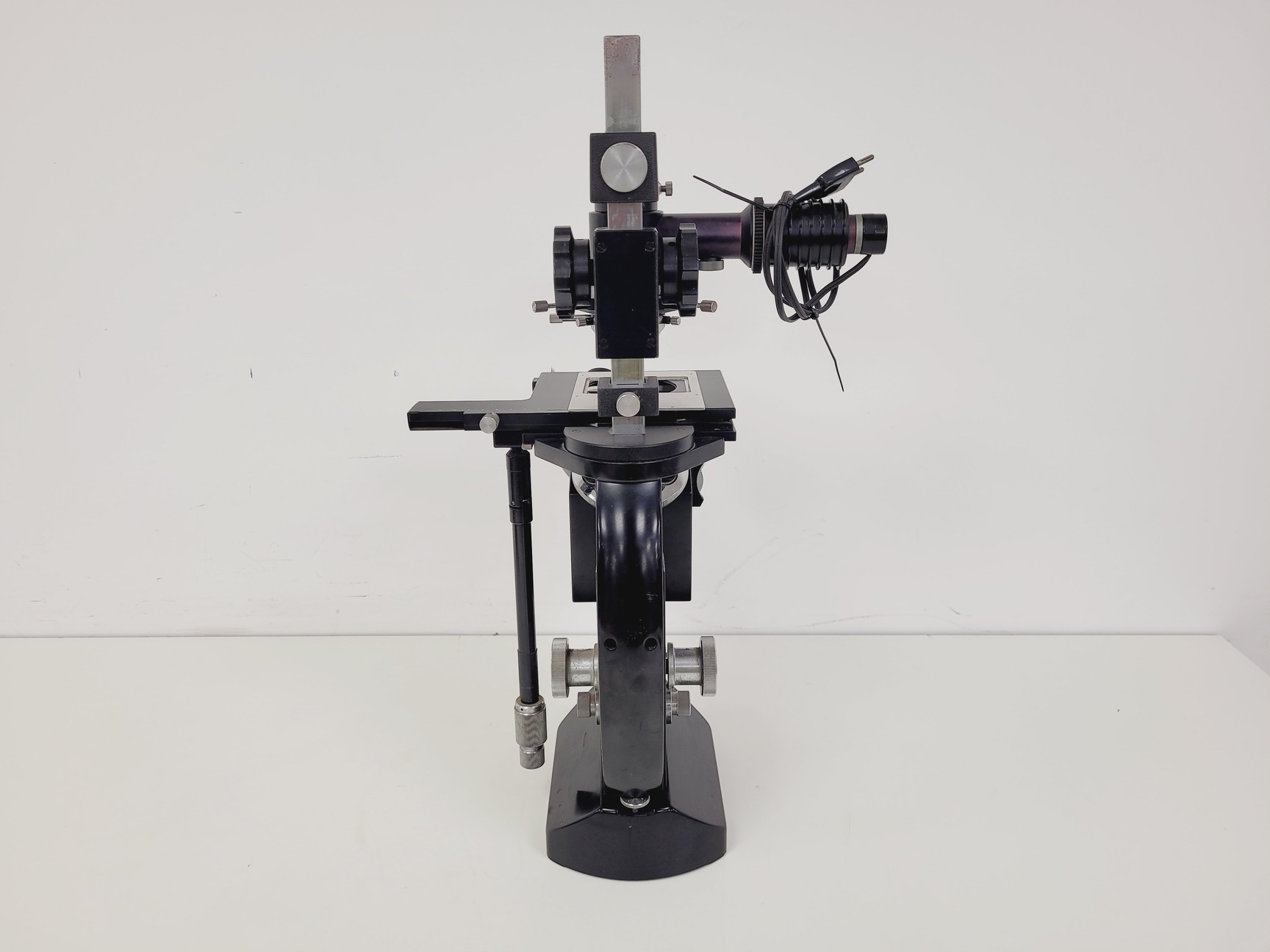 Image of Wild Heerbrugg M40 Inverted Microscope - Spares/Repair Lab