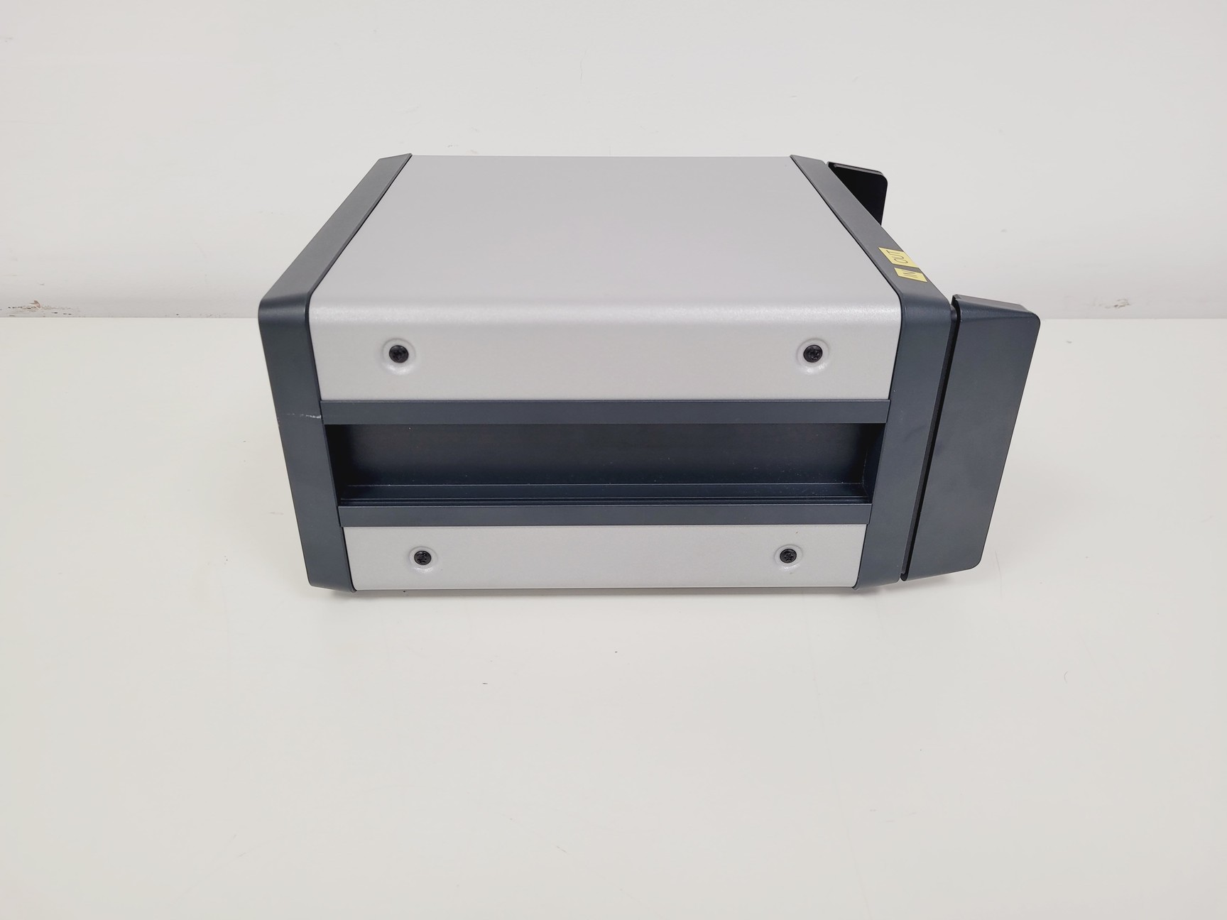 Image of GESIM MicCell Microfluidic Flow Cell Instrument W/ PC, Accessories and Software