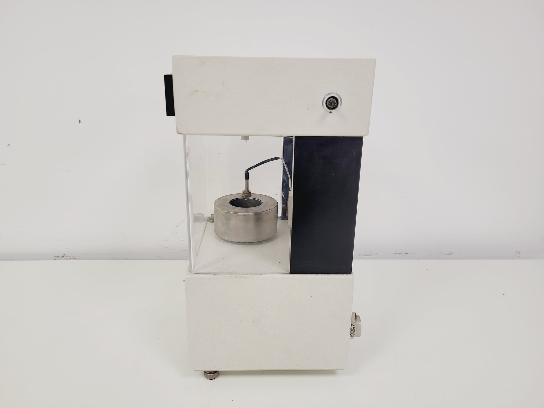 Image of Kruss Digital Tensiometer K 10 T Lab